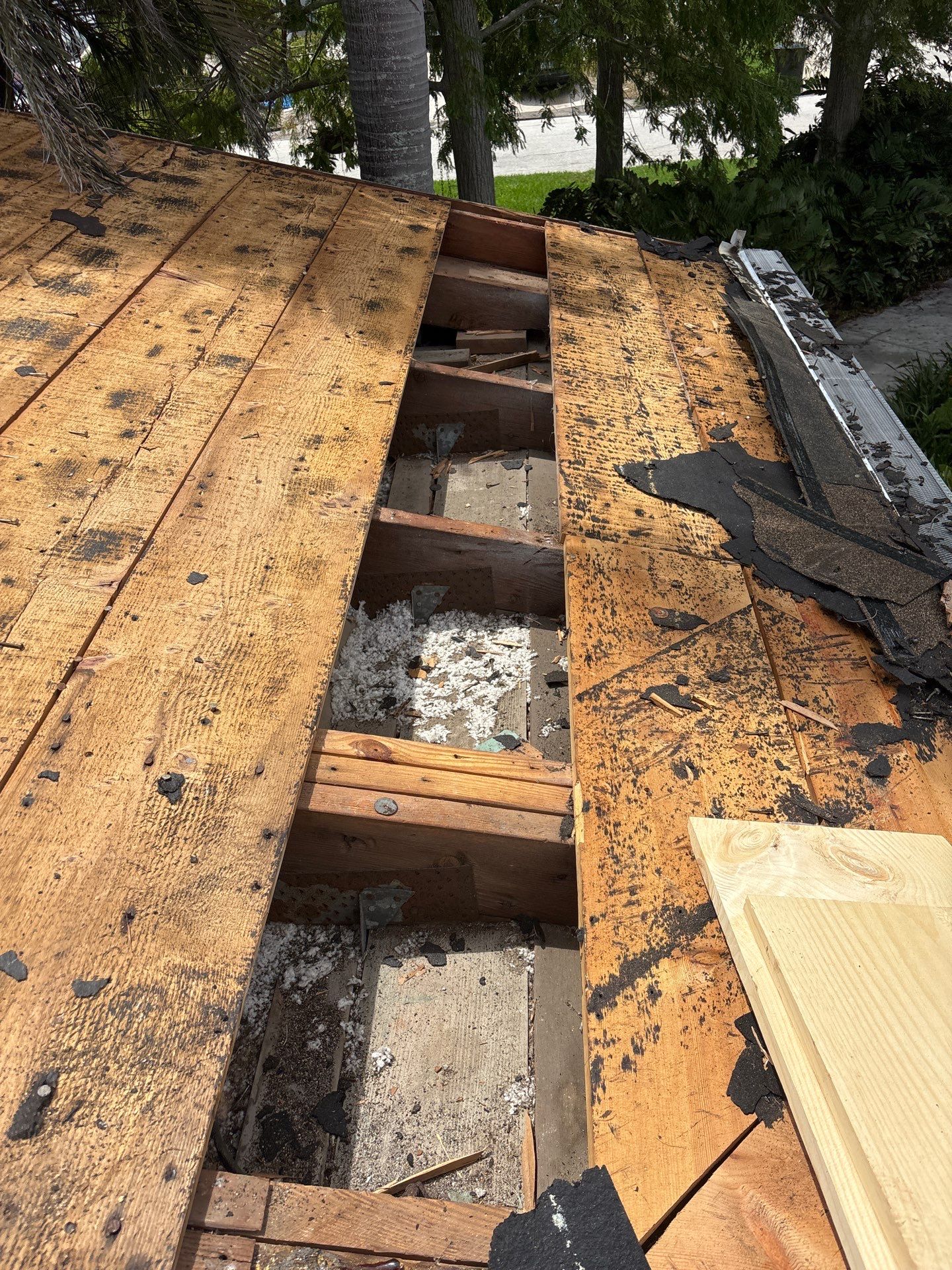 Project in St. Petersburg 33705 by Mitchell Roofing Company LLC 