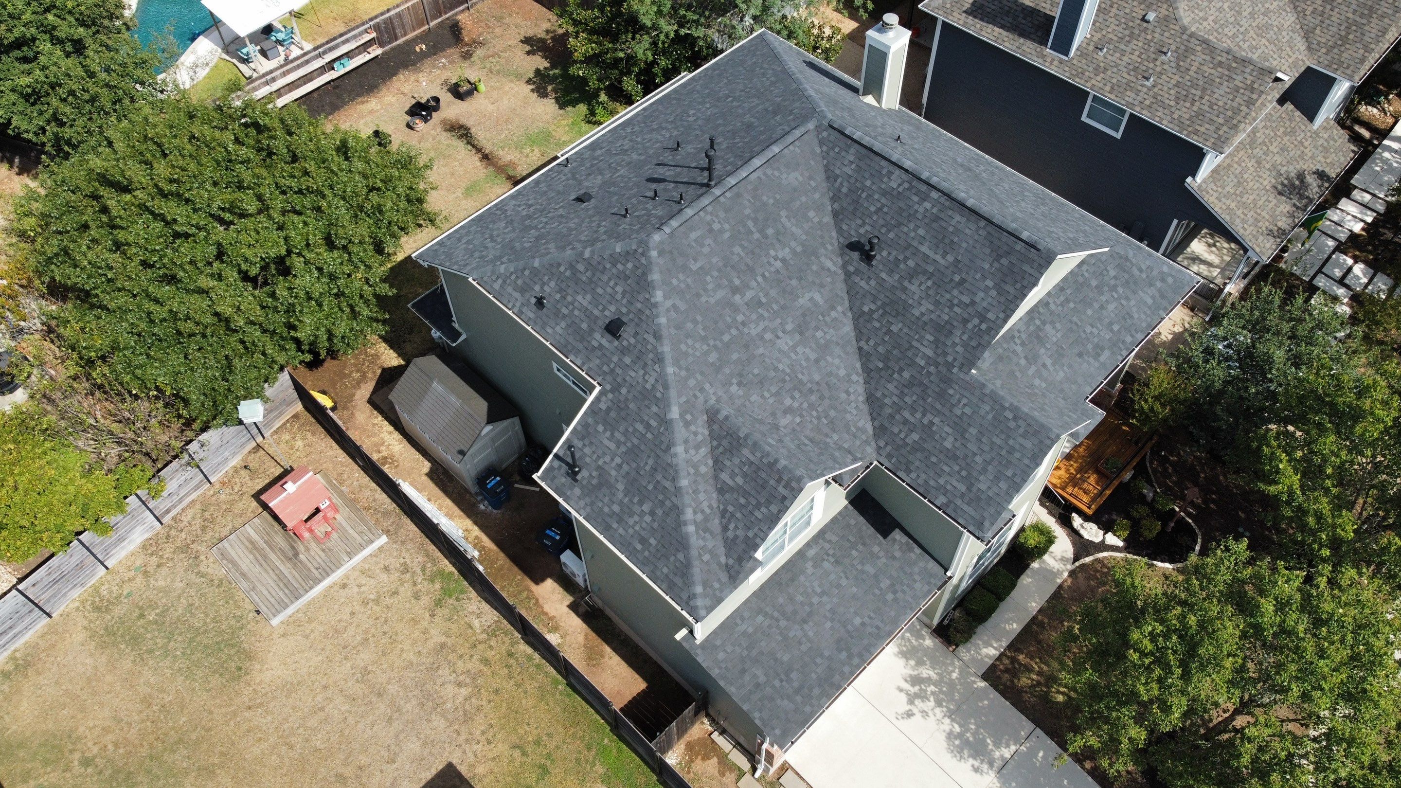 Residential Roofing Installation using Owens Corning Oakridge by Kstylez Roofing & Construction