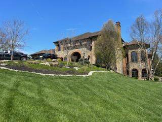 Heritage Custom Building Group/5900 Park Rd