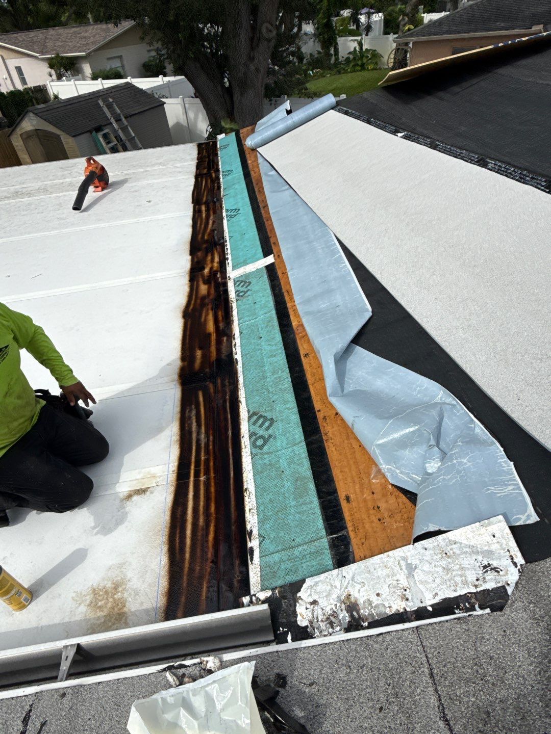 Project in Largo 33778 by Mitchell Roofing Company LLC 