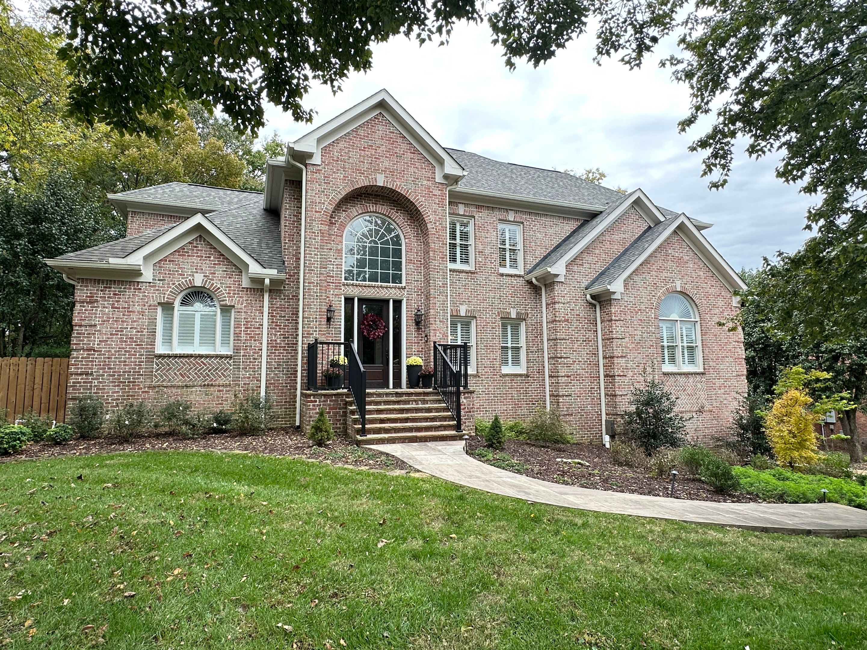 Exterior Painting in Brentwood by Music City Improvements