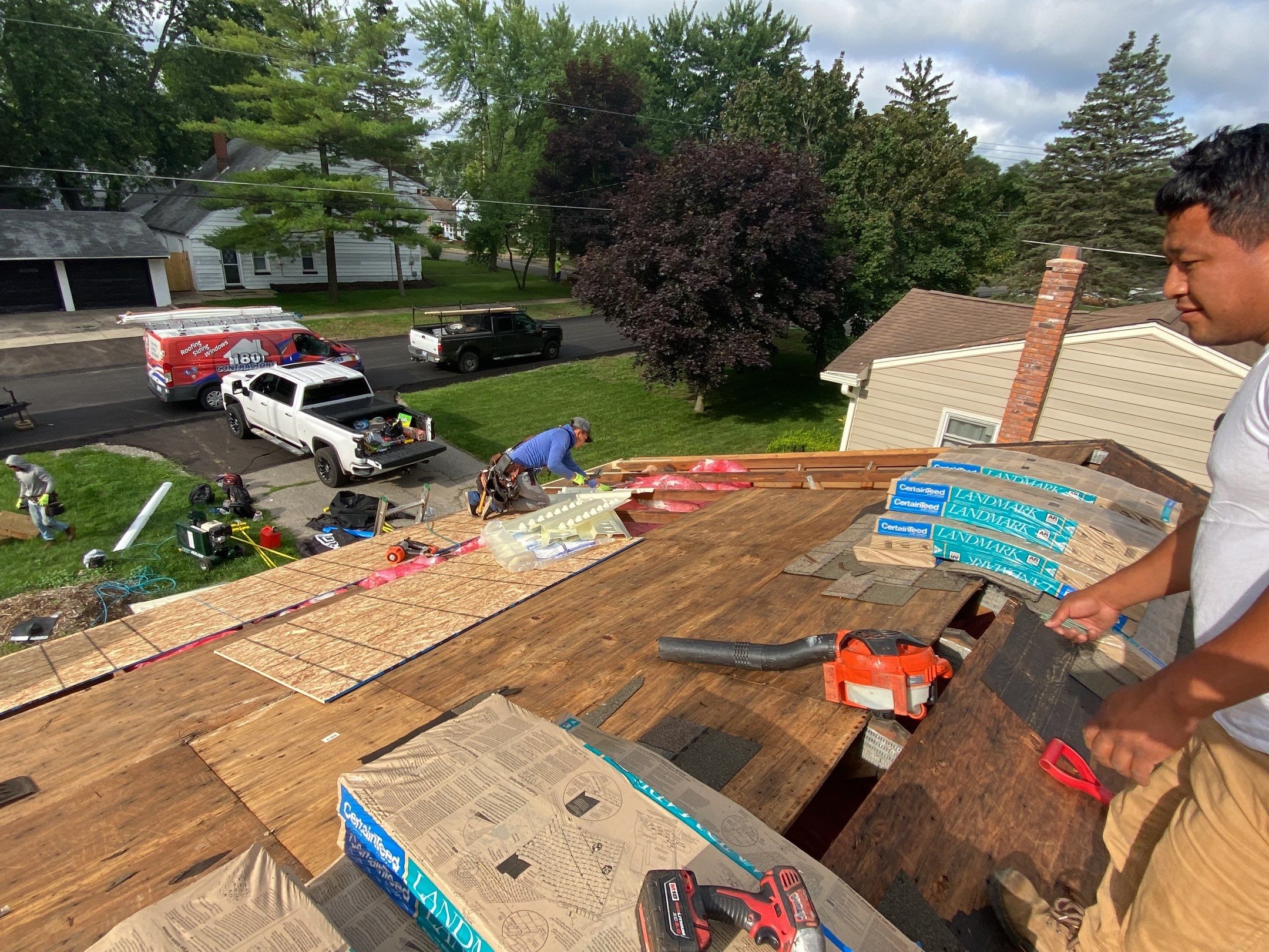 Roof Replacement using CertainTeed Landmark by 180 Contractors