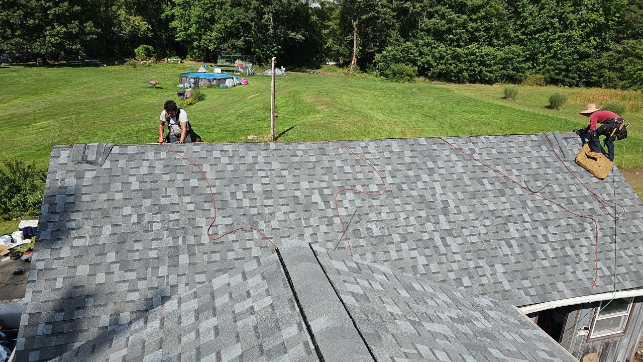 ATLAS PINNACLE: COASTAL GRANITE by Eagle Eye Roofing