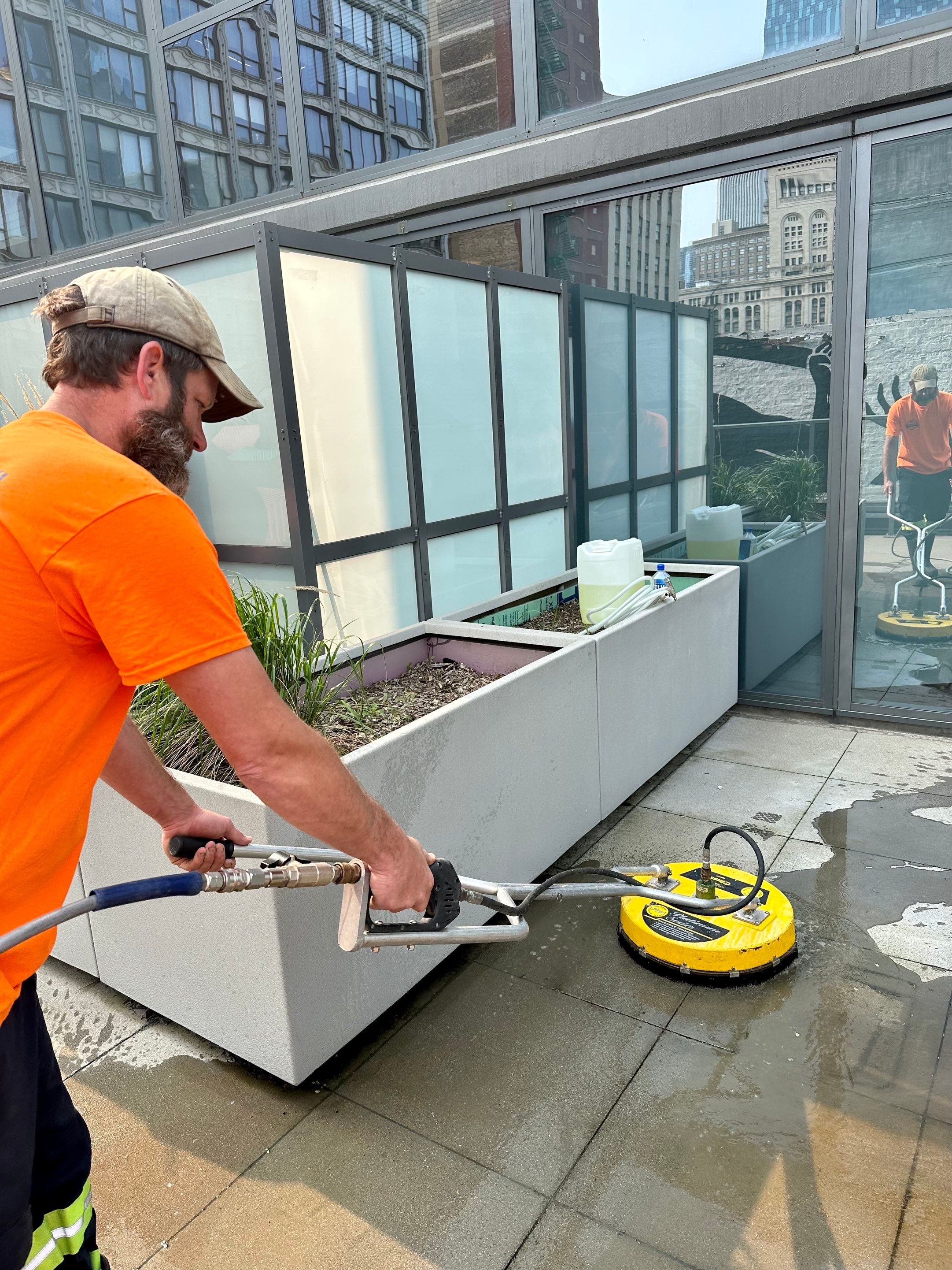 Chicago, IL Annual rooftop and sidewalk cleaning by Northern Power Washing LLC.