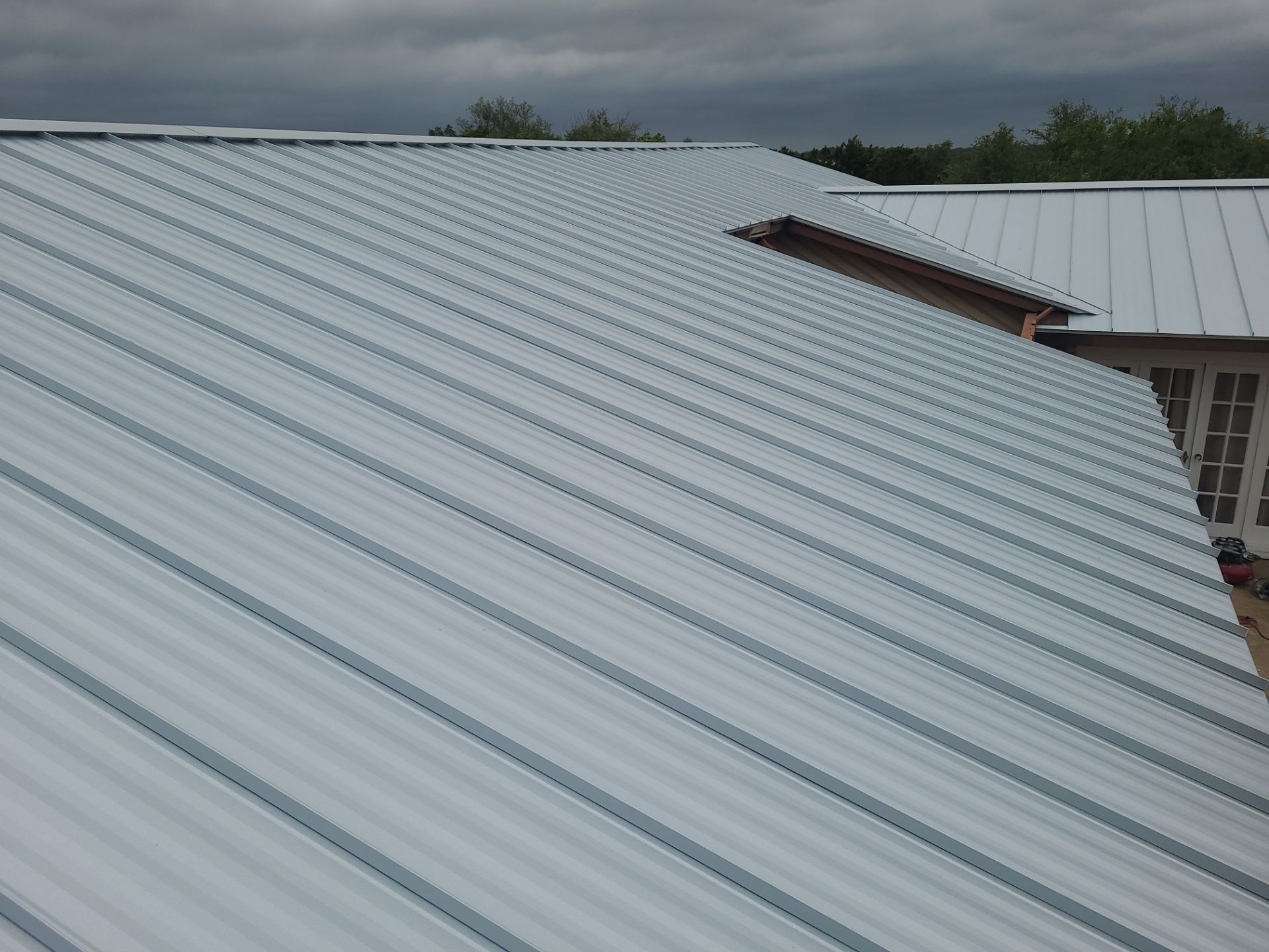 Galvalume Standing Seam offers a 45-year finish warranty! by Oakwood Roofing and Construction, LLC