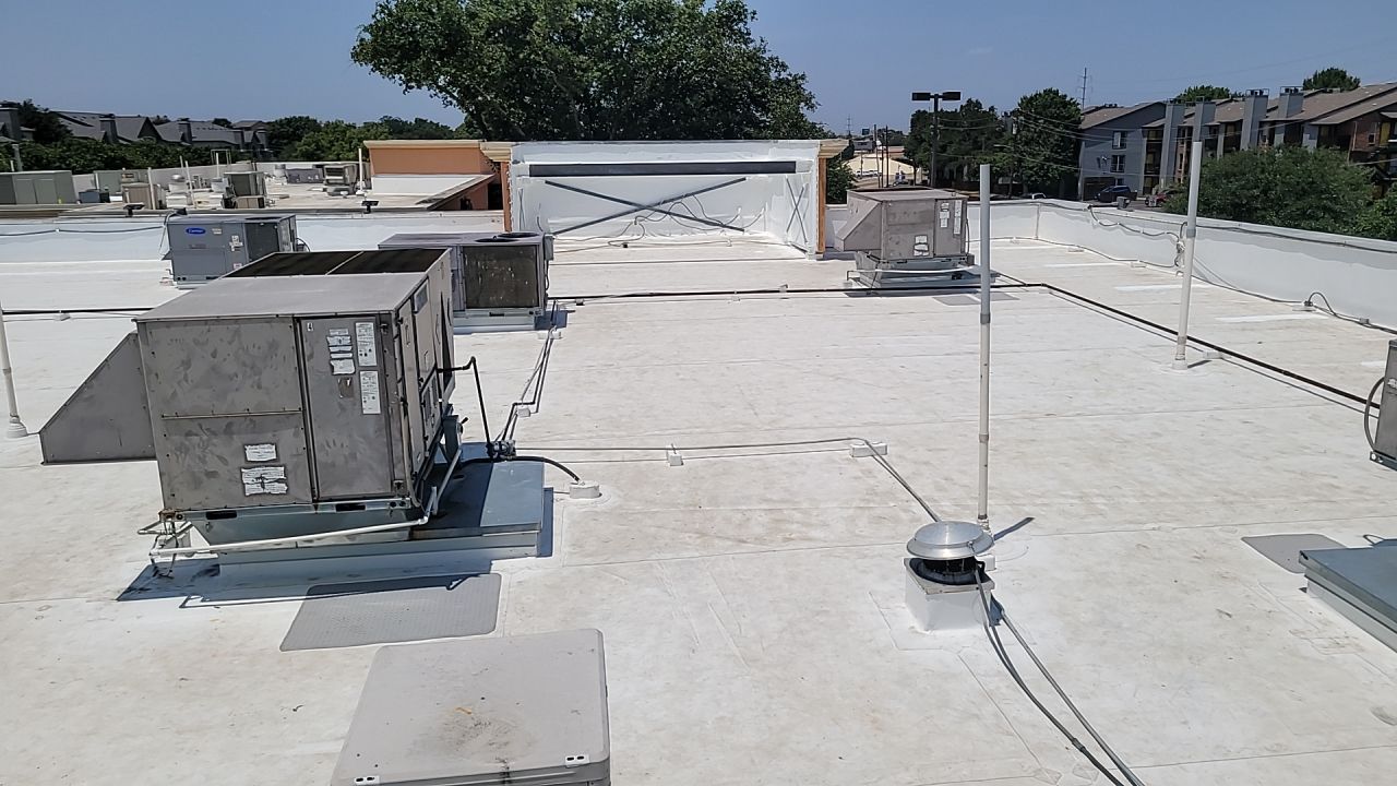 Commercial Roof Replacement using GAF Everguard TPO by Roof Experts