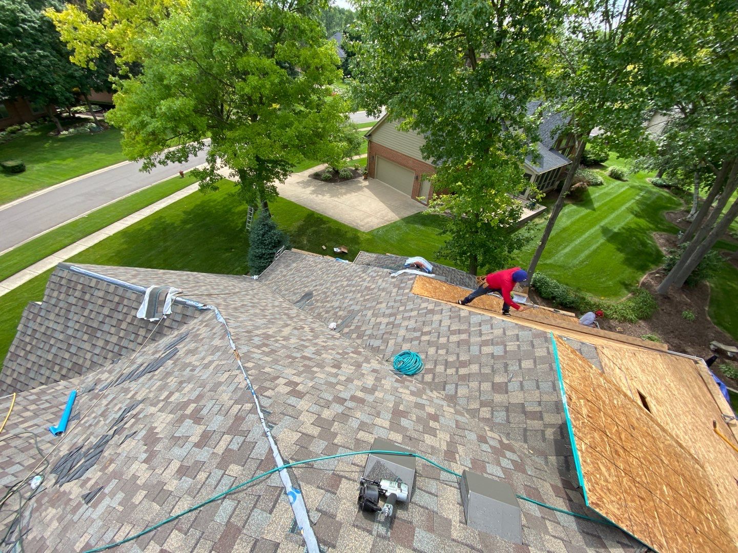 Roof Replacement using CertainTeed Landmark by 180 Contractors
