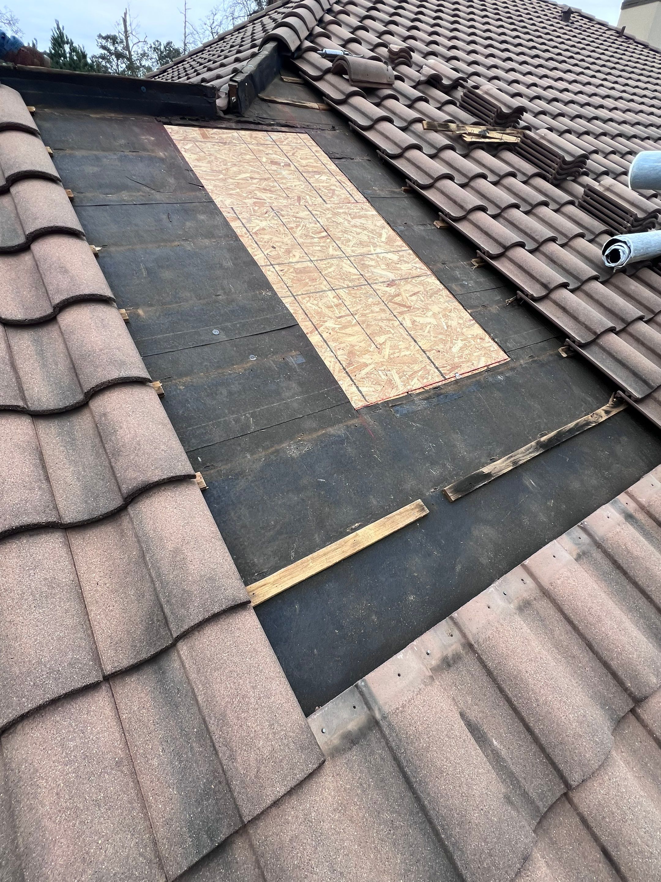 Tile Roof Repair by Roof Repair Company
