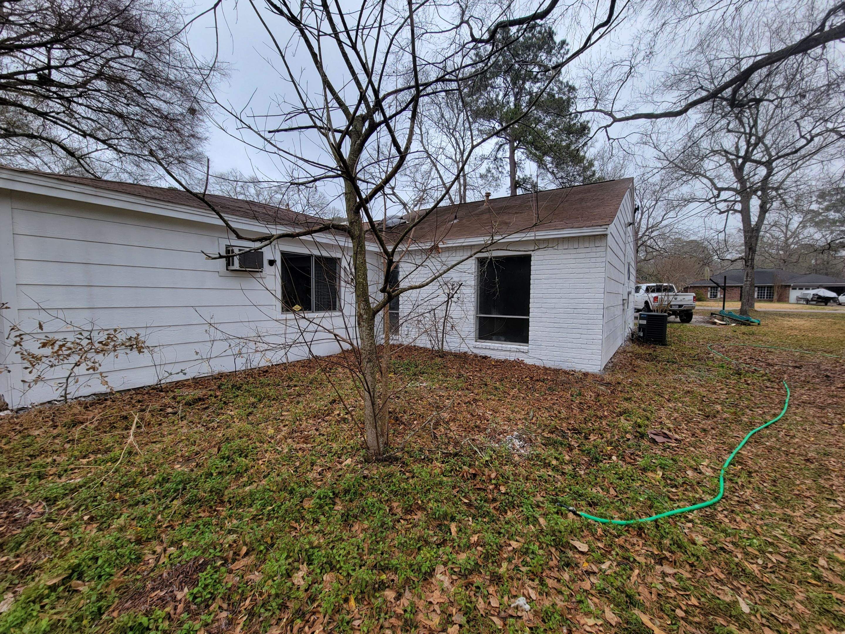 Exterior Painting using Sherwin Willaims by Roof Concepts Construction