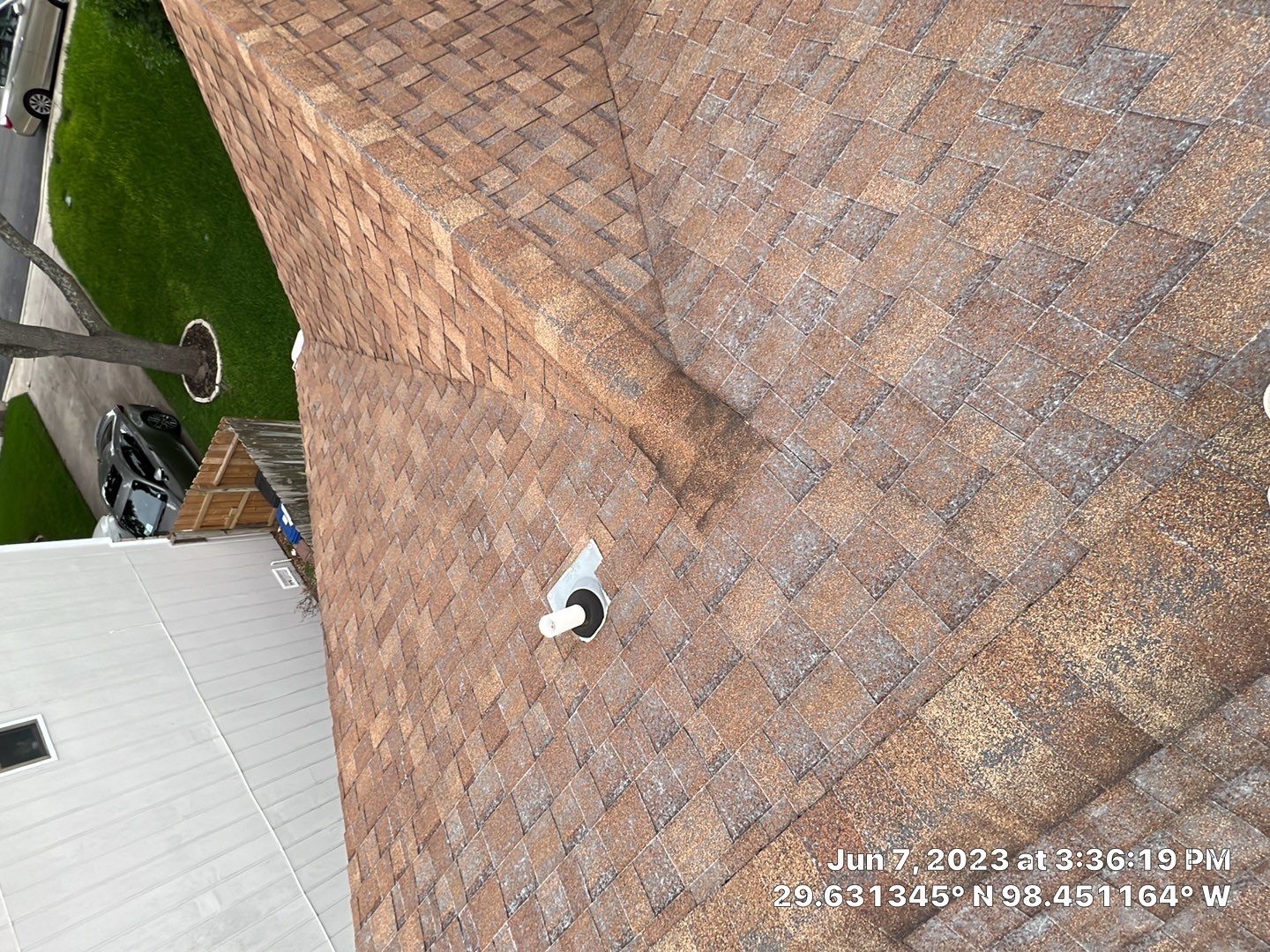 Residential Roof Replacement using Owens Corning 30 year Architectural Shingles by Premier Roofing and Contracting