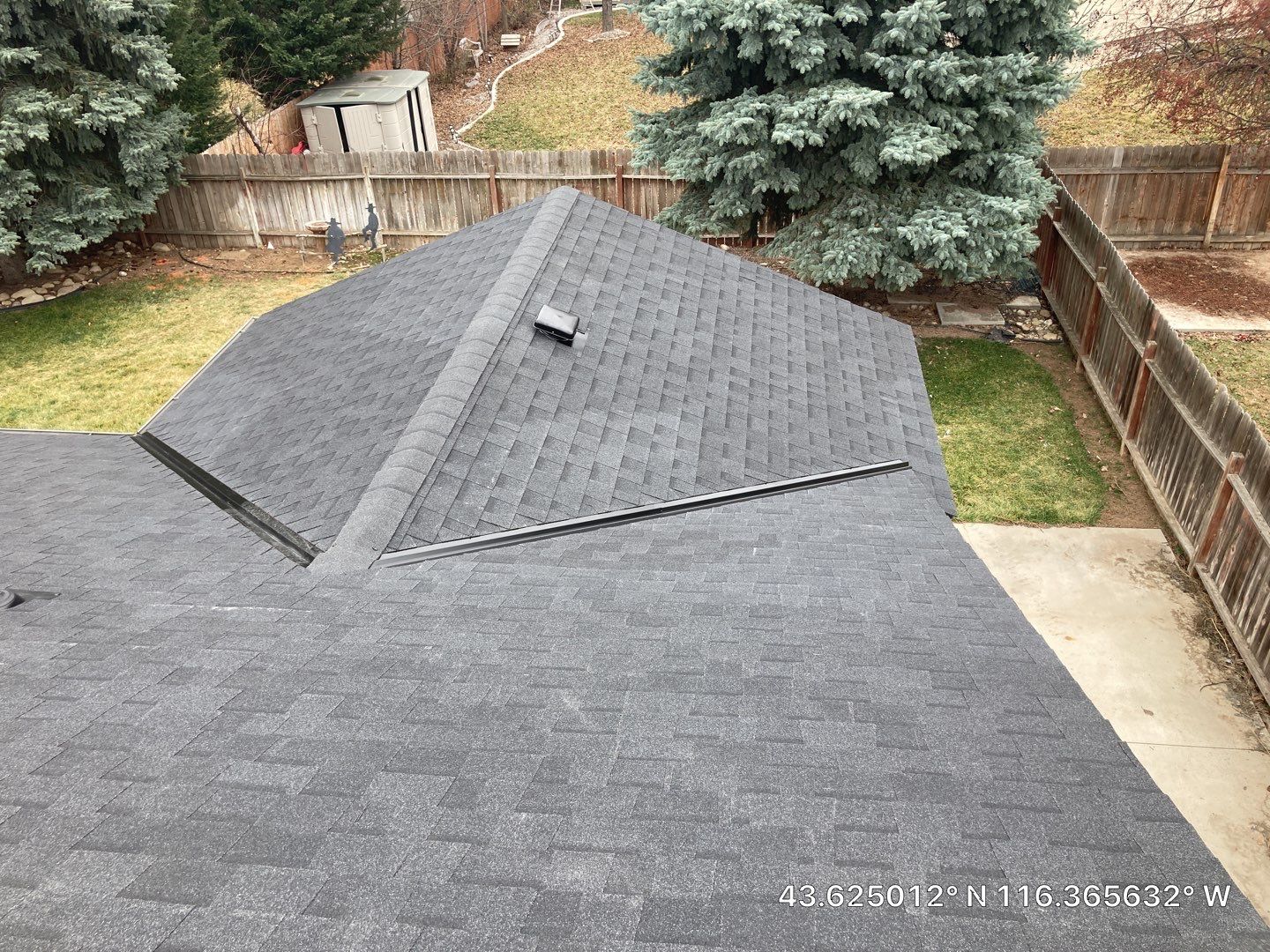 Meridian Idaho Single Level Residential Roofing Installation using Owens Corning by ID Roofing LLC