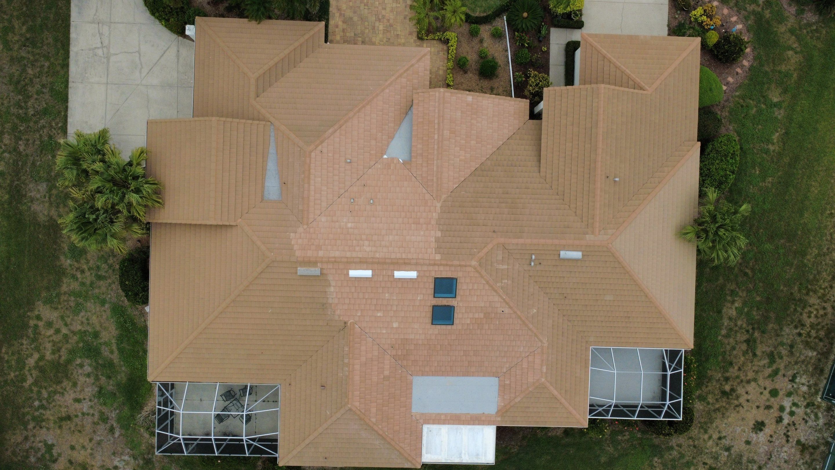 Roof Replacement in Bradenton, FL by Steadfast Roofing 