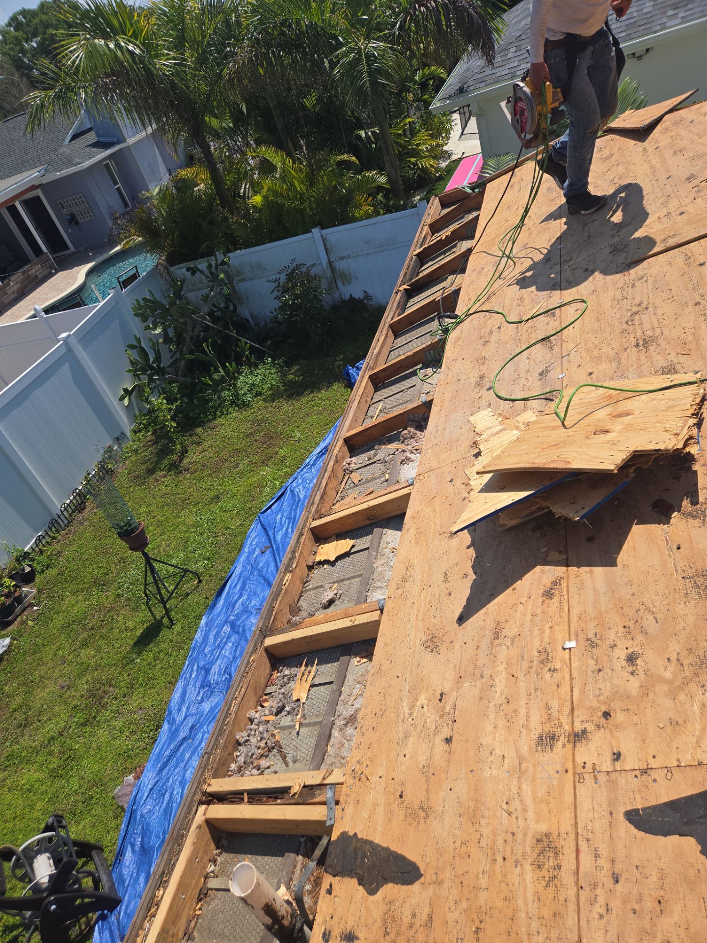 Project in Largo 33773 by Mitchell Roofing Company LLC 