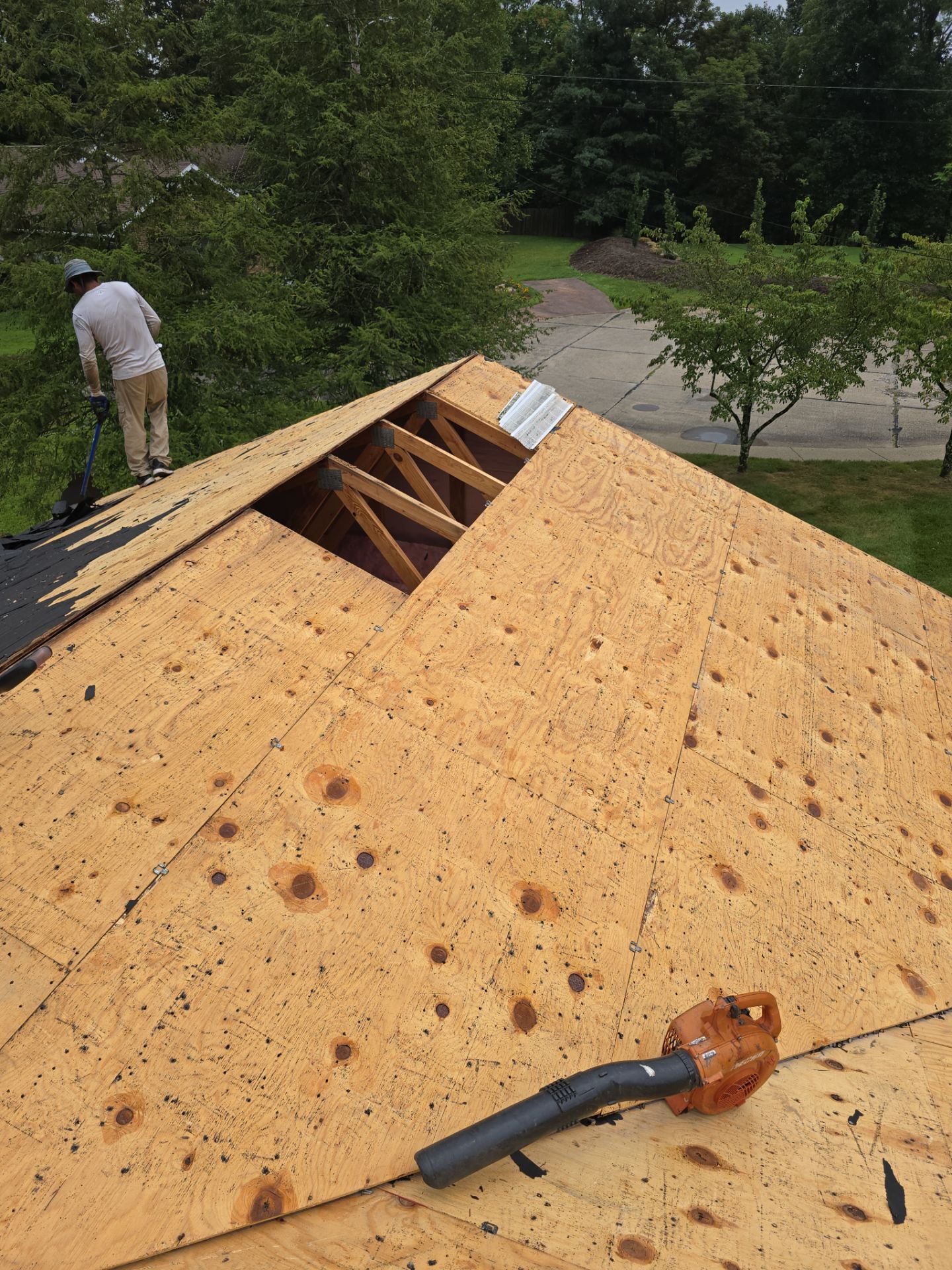 Residential Roofing Installation using GAF Timberline HDZ Pewter Gray by Rainstoppers Roofing