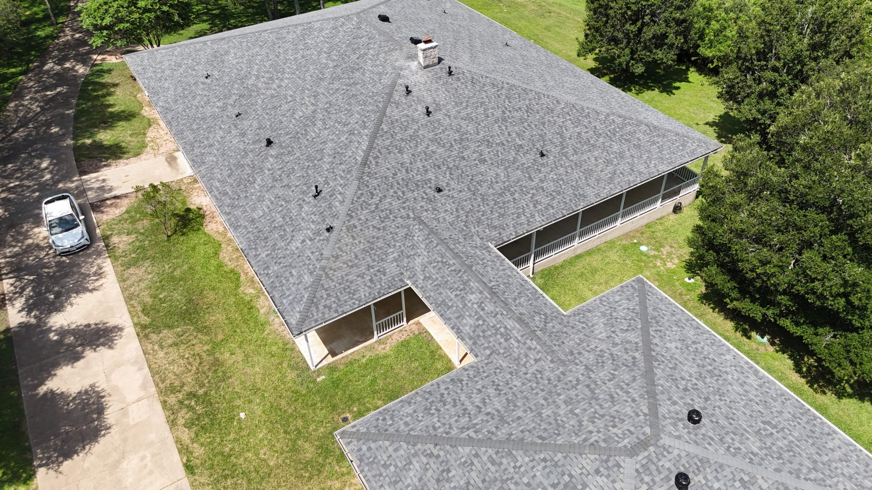 Estate Gray - Owens Corning TruDefinition Duration by RoofsOnly.com
