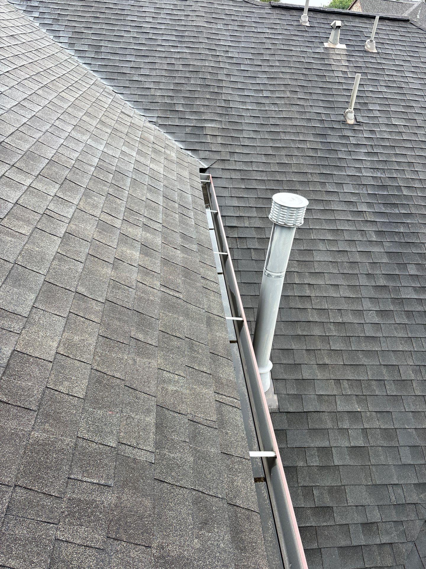 Residential Roofing Installation using Owen's Corning Duration (Lifetime) Shingles by Roof Repair Company