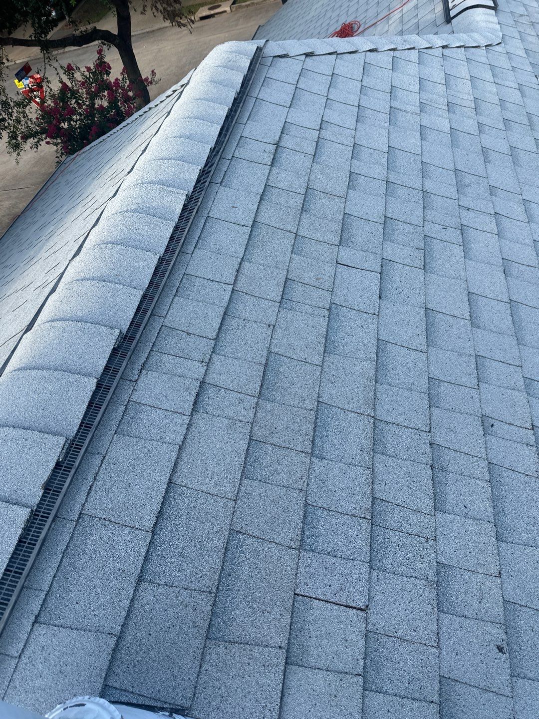 Hail Damage using Owen's Corning Duration (Lifetime) Shingles by Roof Repair Company