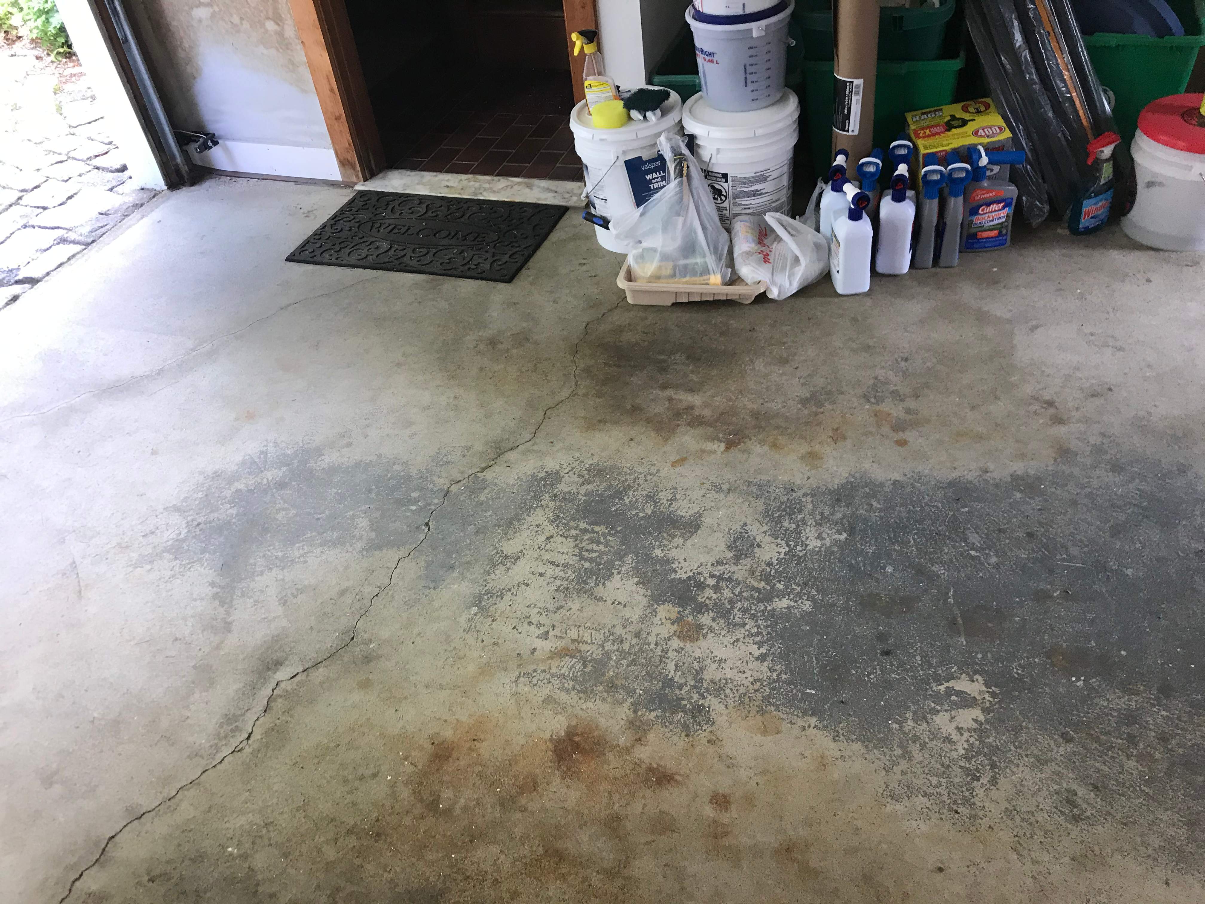 Garage in Sherborn, MA 01770 by Symphony Concrete Coatings