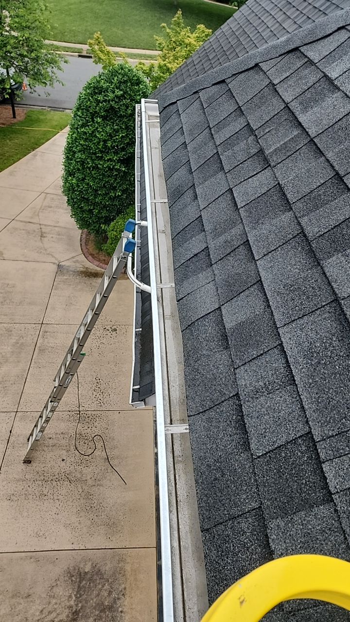 House Wash using cleaner by Power Wash Masters LLC