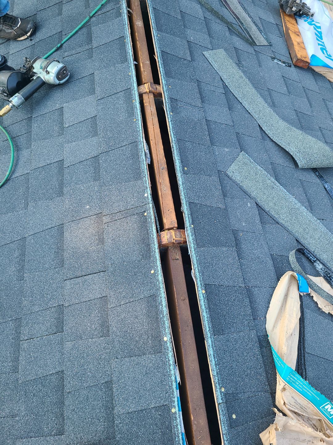 Vienna: Roof Replacement with CertainTeed Landmark Designer Shingles in Moire Black by RM Banning, Inc.