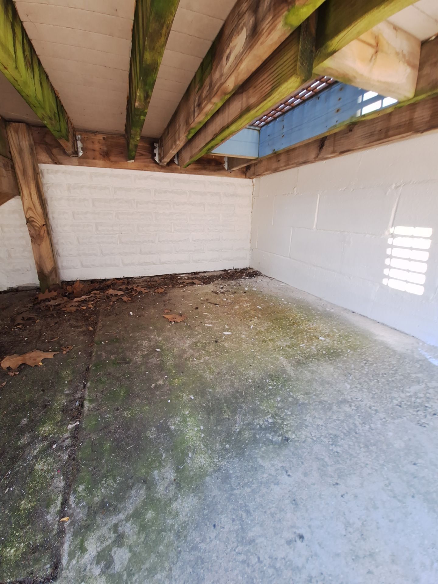 Exterior Painting and Deck staining by Gordon Painting
