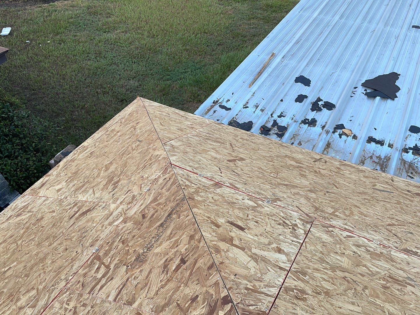 Residential Roofing Installation using Owen's Corning Duration (Lifetime) Shingles by Roof Repair Company
