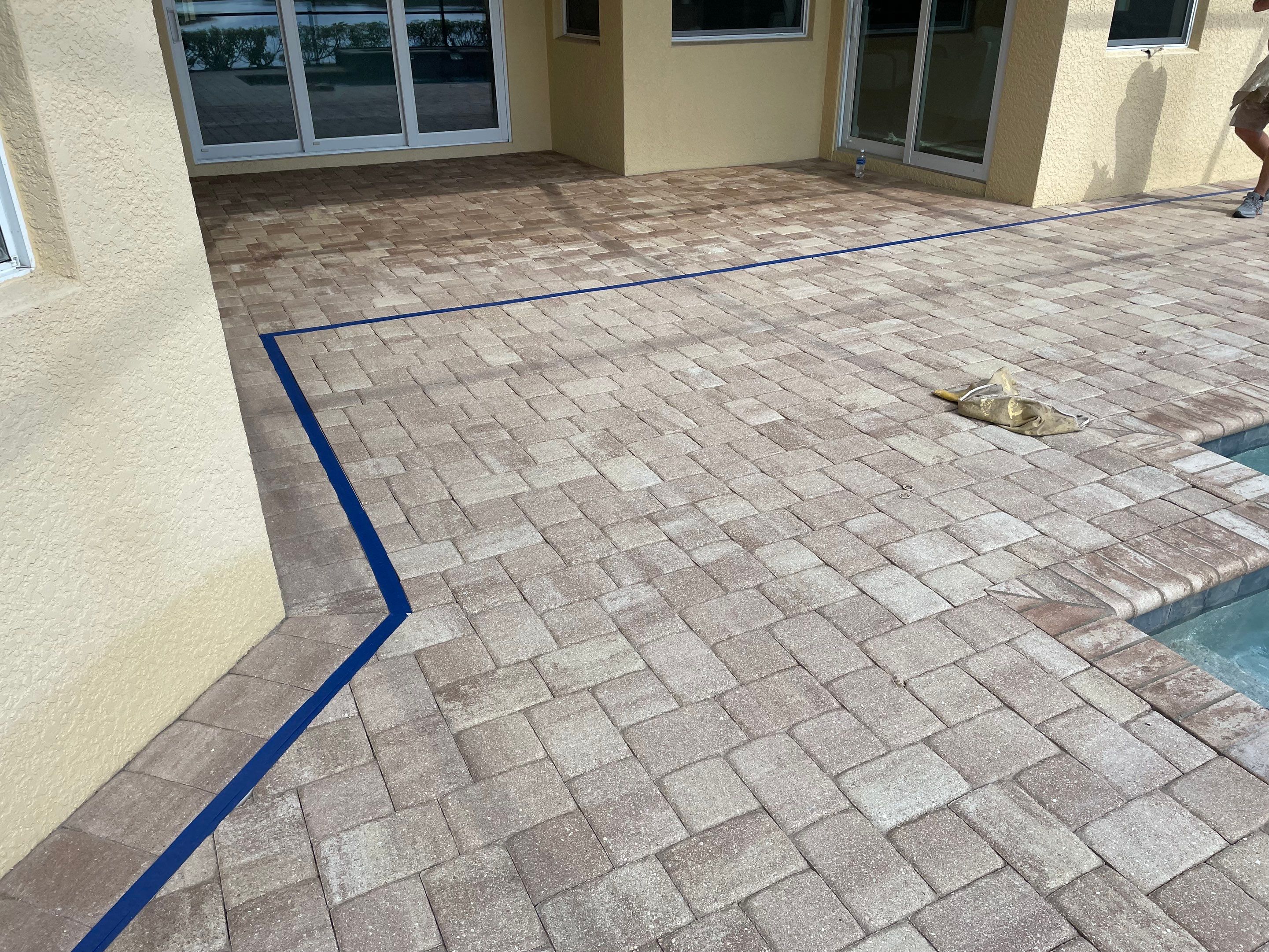 Paver Cleaning and Sealing in Sun City Center by Supreme Paver Experts