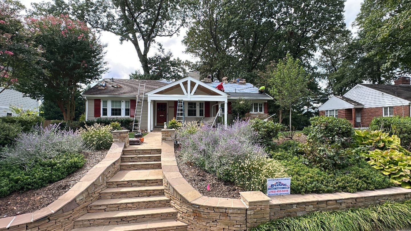 Arlington: CertainTeed Landmark Pro Designer Shingles in Max Def Heather Blend by RM Banning, Inc.