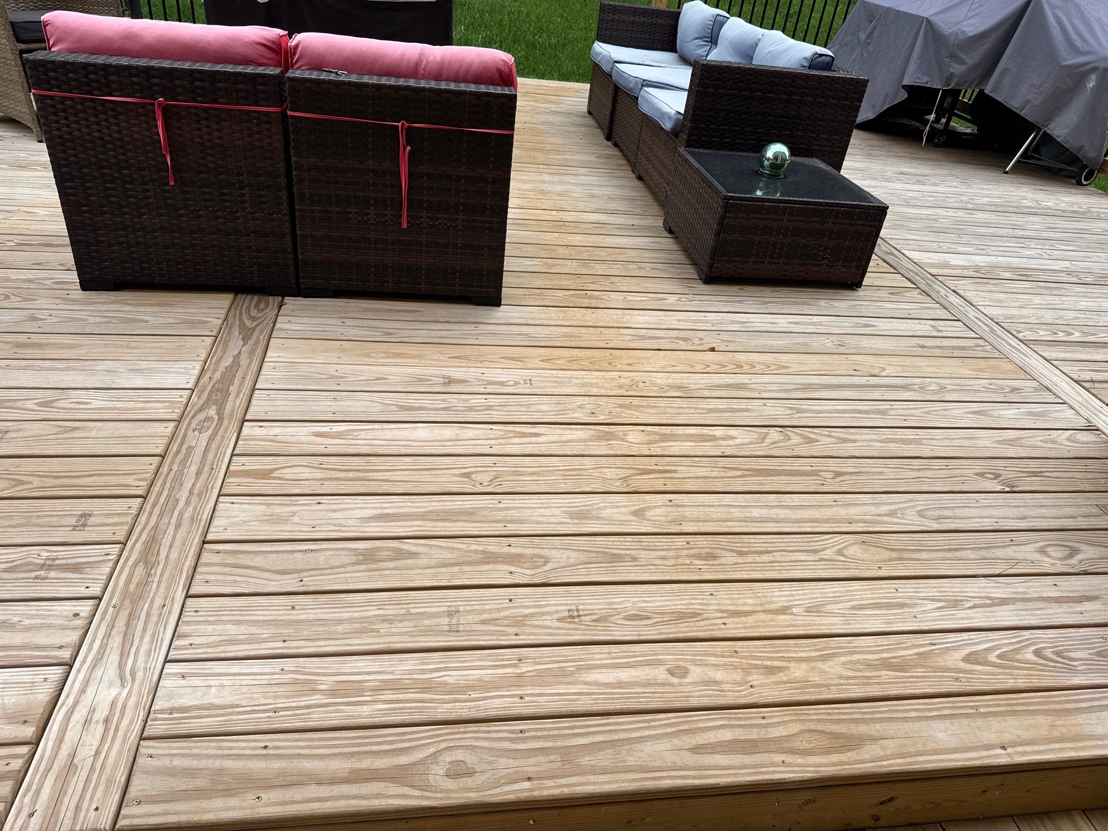 Wood Deck using Wood Sealant by DuraSeal