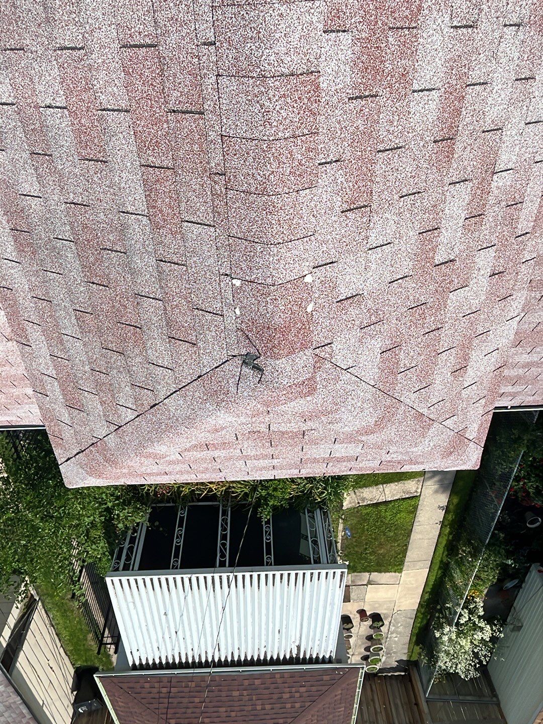 Roof Damage by G2