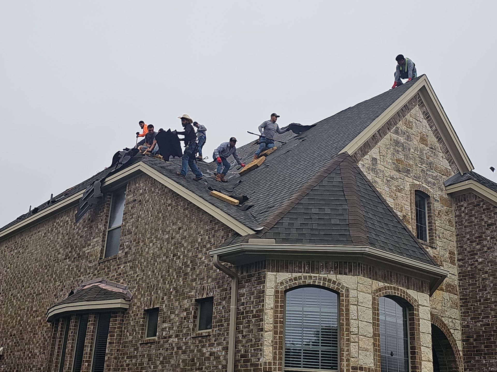 Residential Roofing Installation using Malarkey Vista Shingles Color Heather by DeZign Roofing & Exteriors
