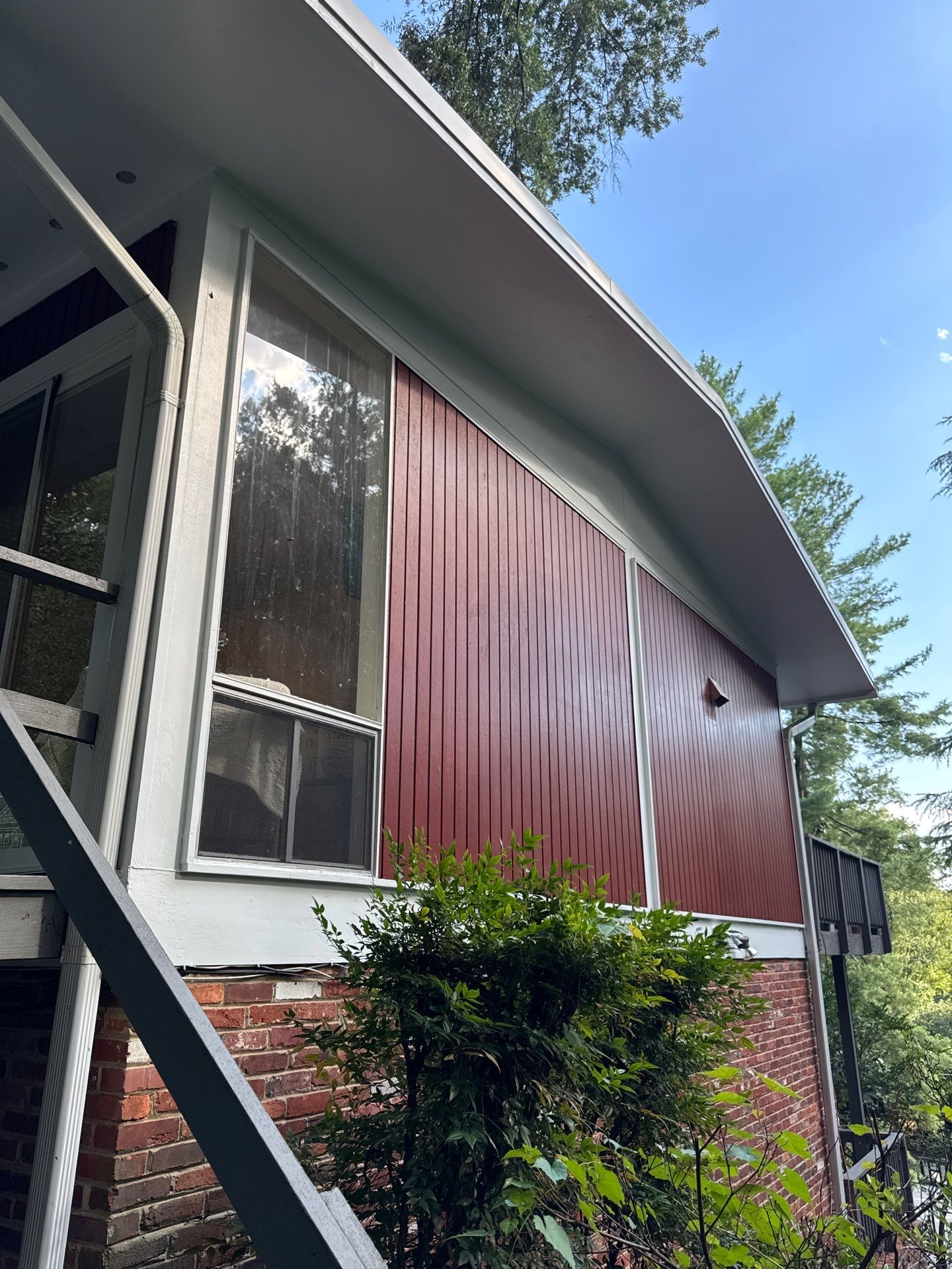 Exterior Siding Replacement and Interior Home Maintenance in Alexandria by Contracting Bros Llc