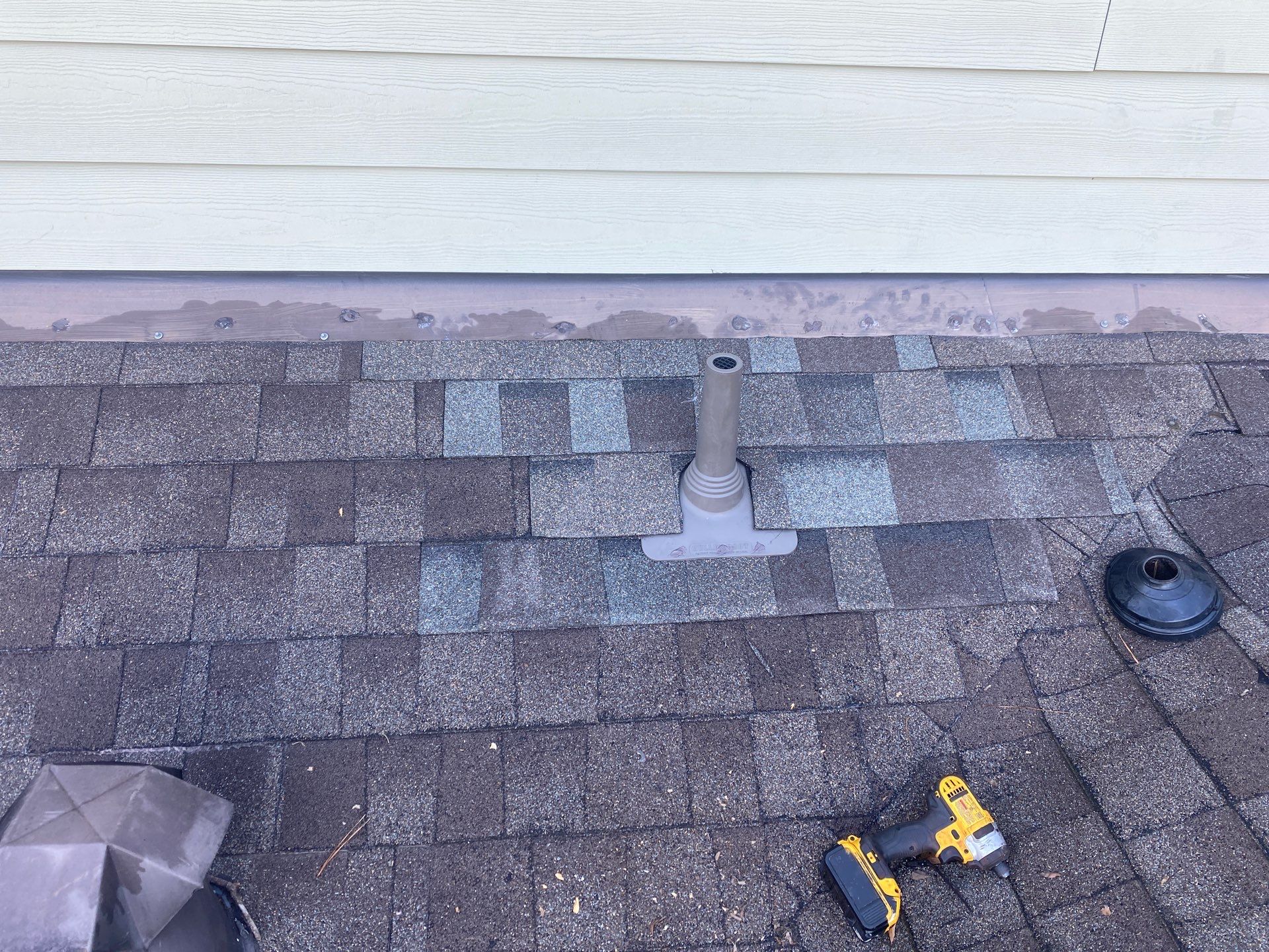 Residential Roofing Repair using Owen's Corning Duration (Lifetime) Shingles by Roof Repair Company