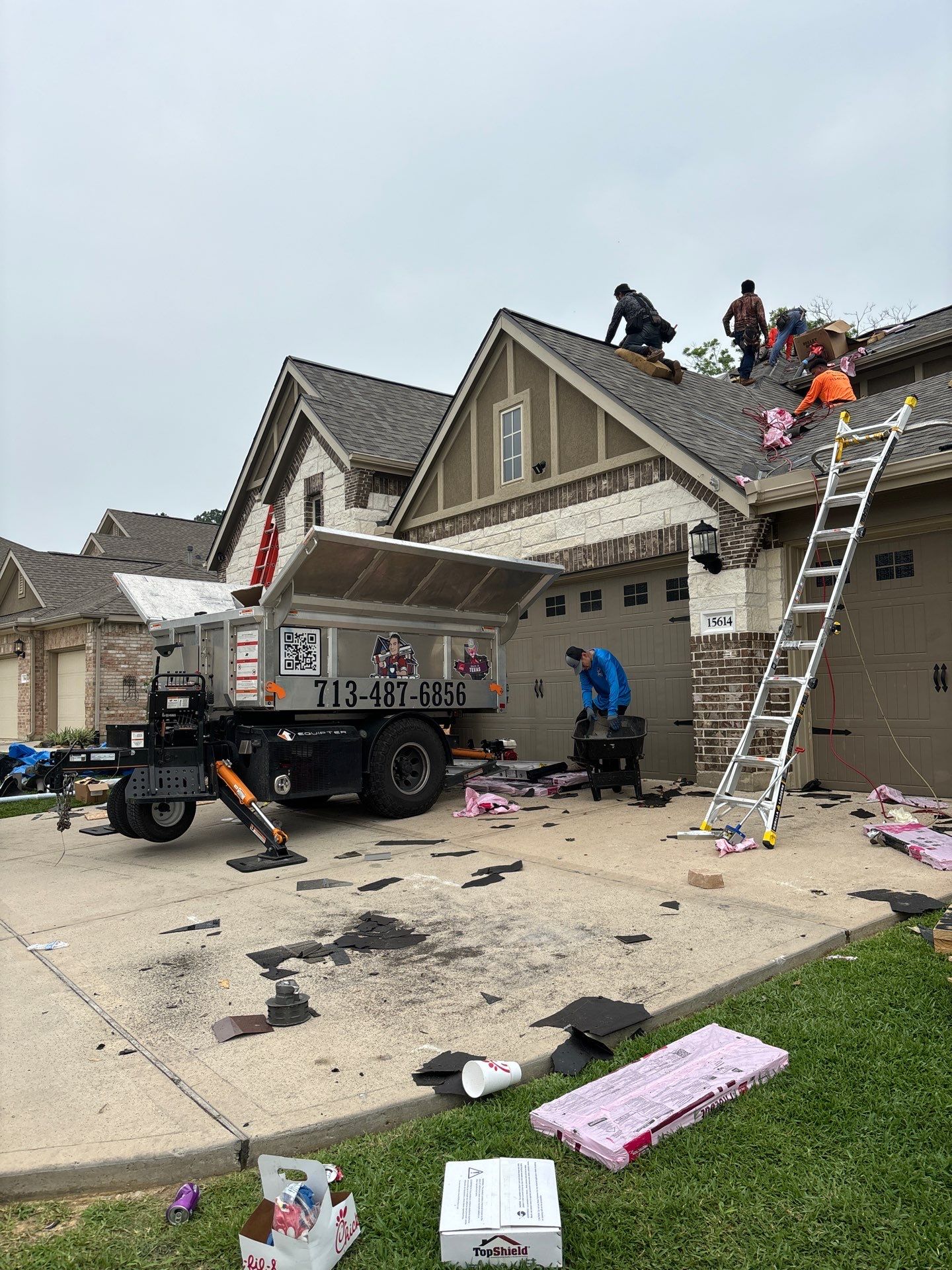 Residential Roofing Installation using Owen's Corning Duration (Lifetime) Shingles by Roof Repair Company