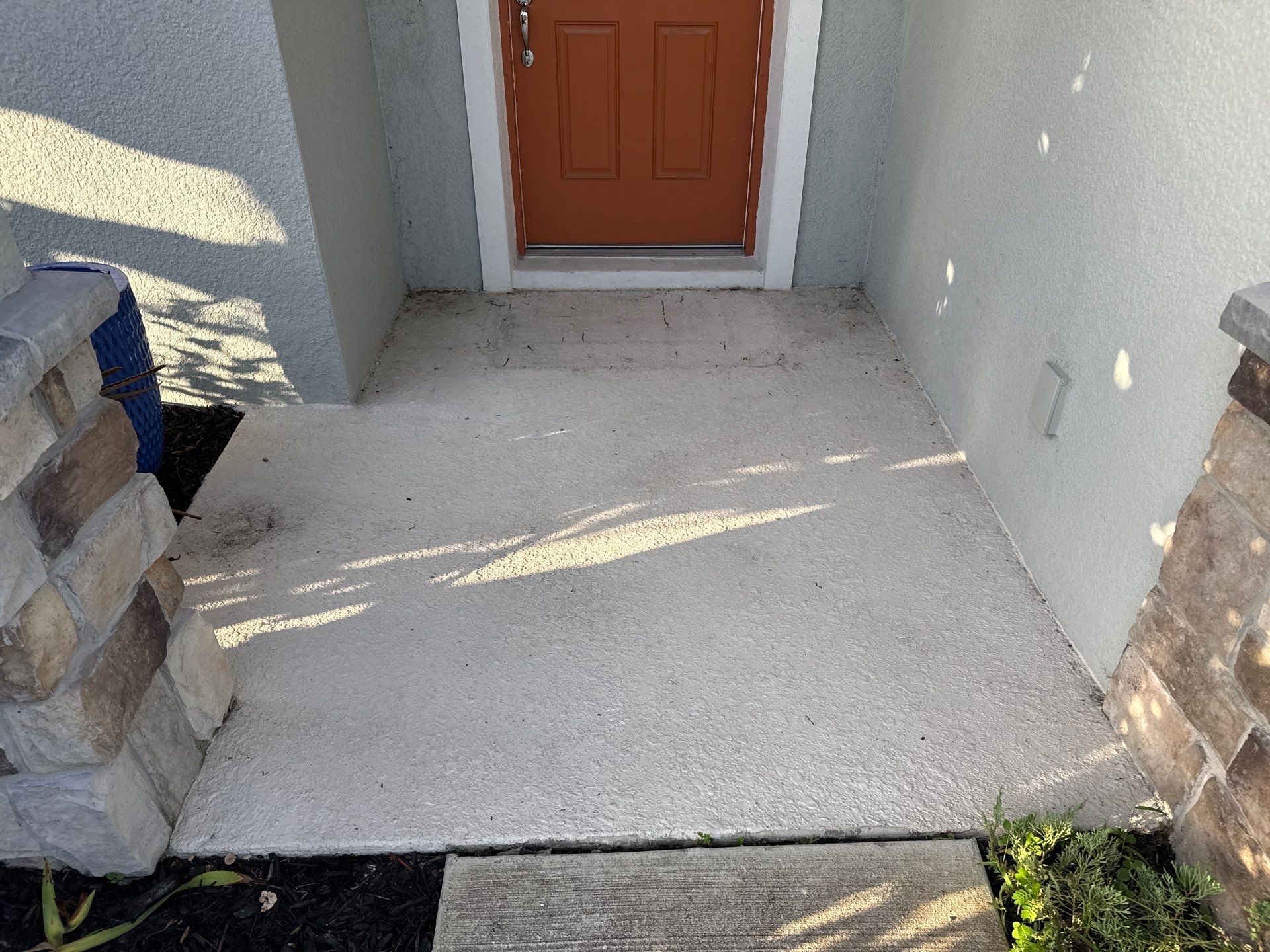 Concrete Driveway Cleaning Trevesta Palmetto FL by Sunshine AquaWash
