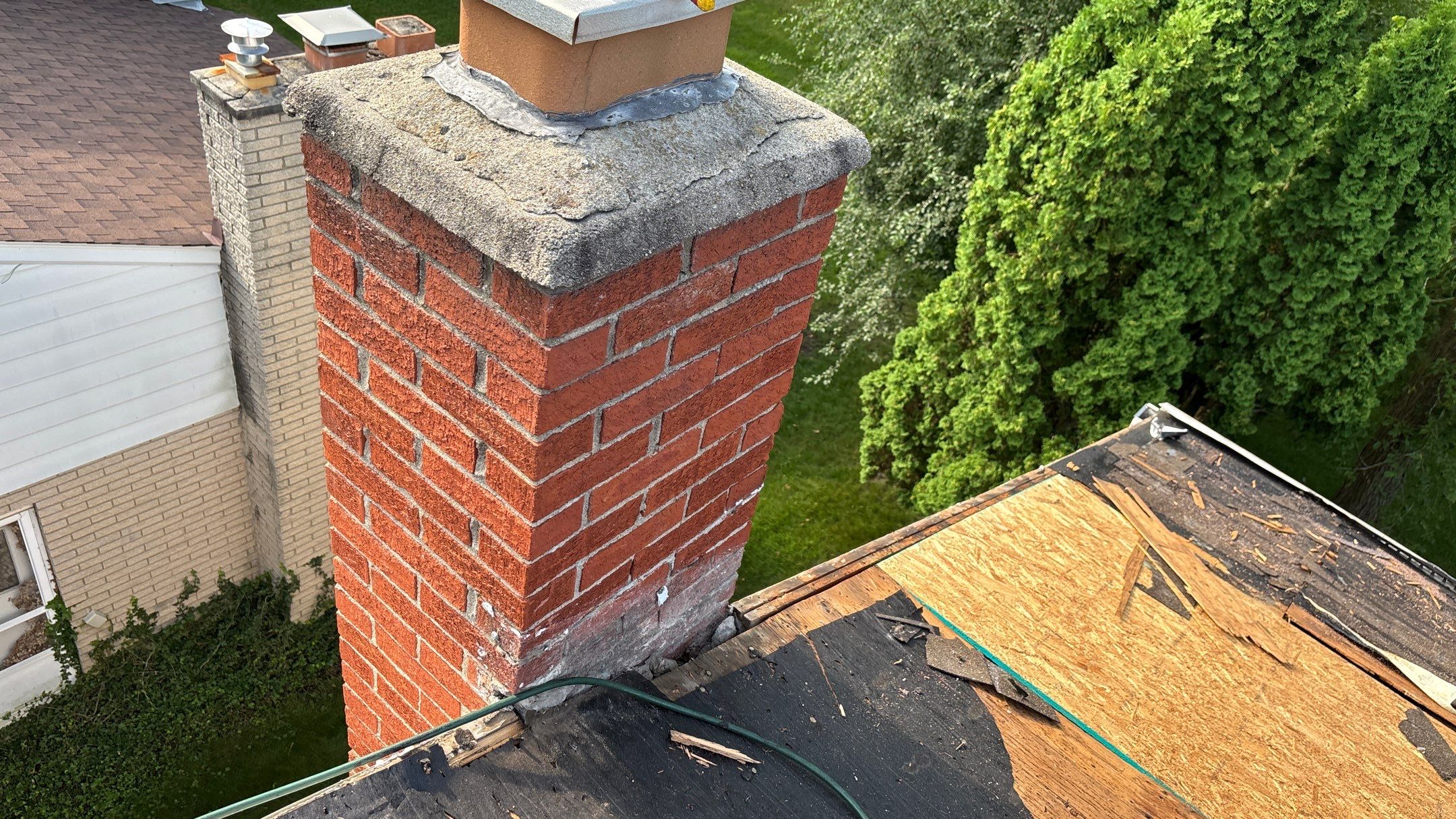 Roof Replacement using Owens Corning Brownwood by 180 Contractors