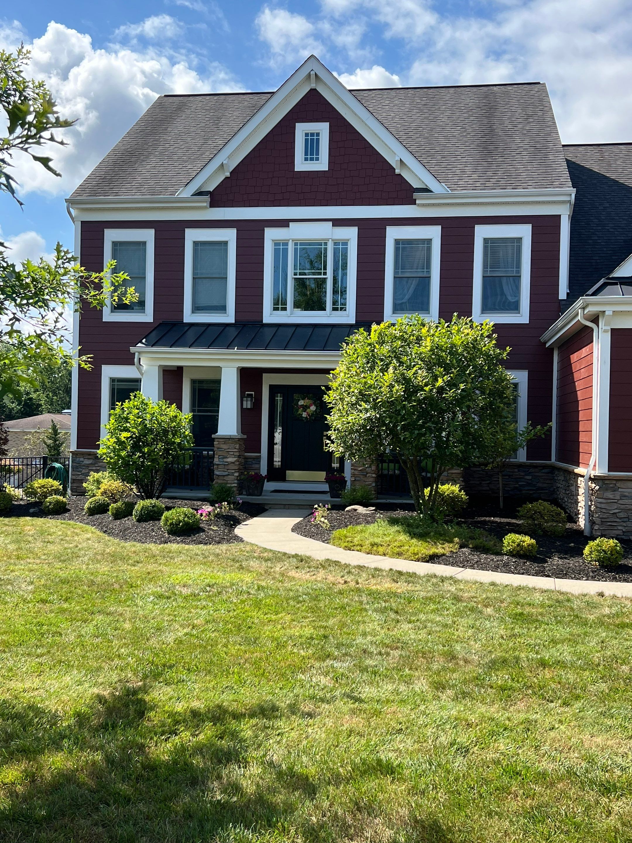Countrylane Red James Hardie Siding Replacement in Franklin Park by Knockout Home Solutions