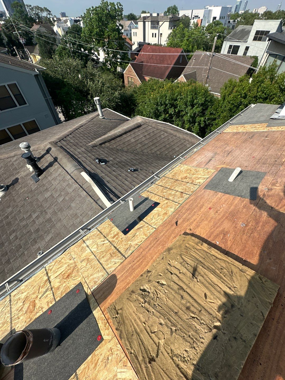 Roof Replacement Houston by Roof Repair Company