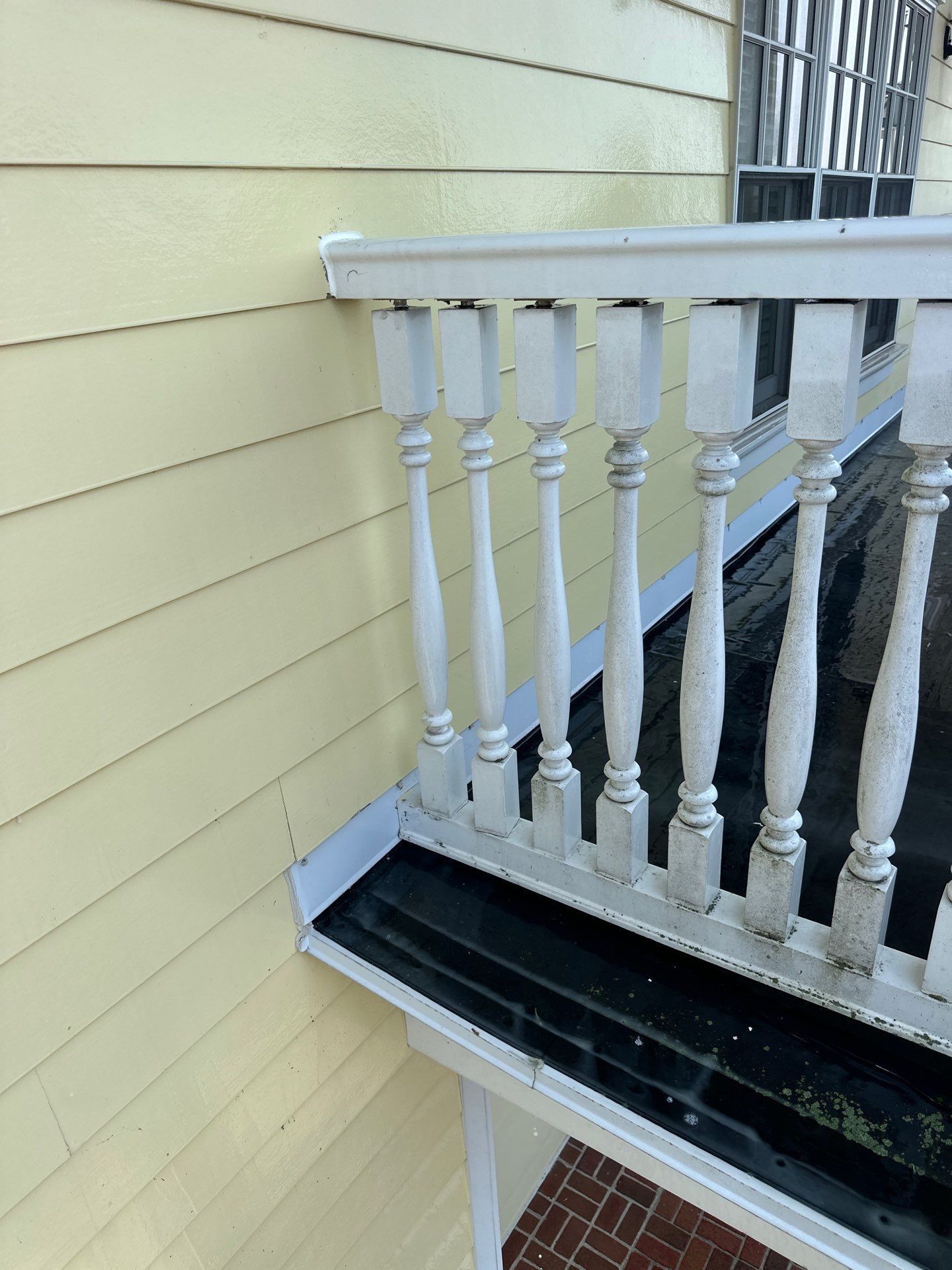 Commercial Exterior Painting Services for Mainstreet Bank in Leesburg, VA by My Painter 