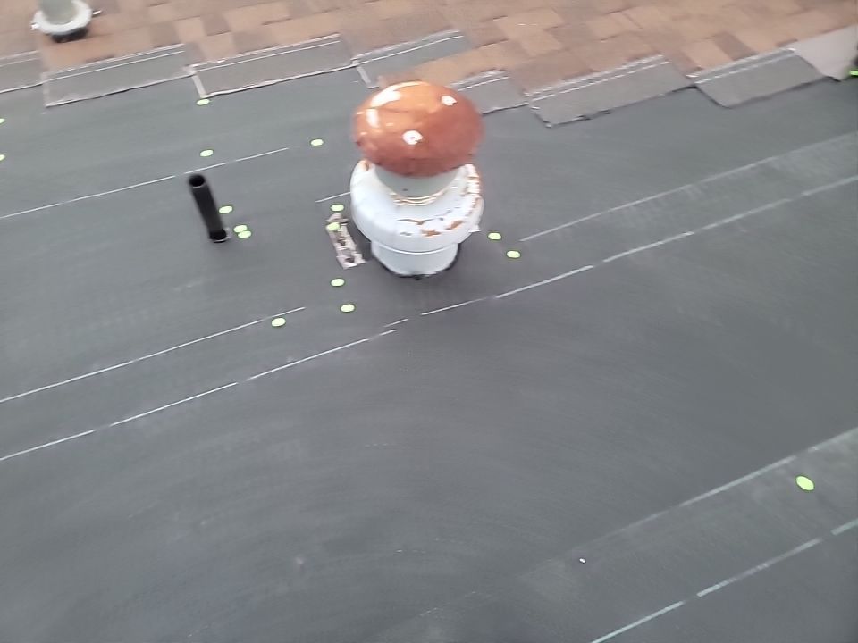 CERTAINTEED LANDMARK COLOR: BURNT SIENNA DRIP EDGE: MUSKET BROWN by Eagle Eye Roofing