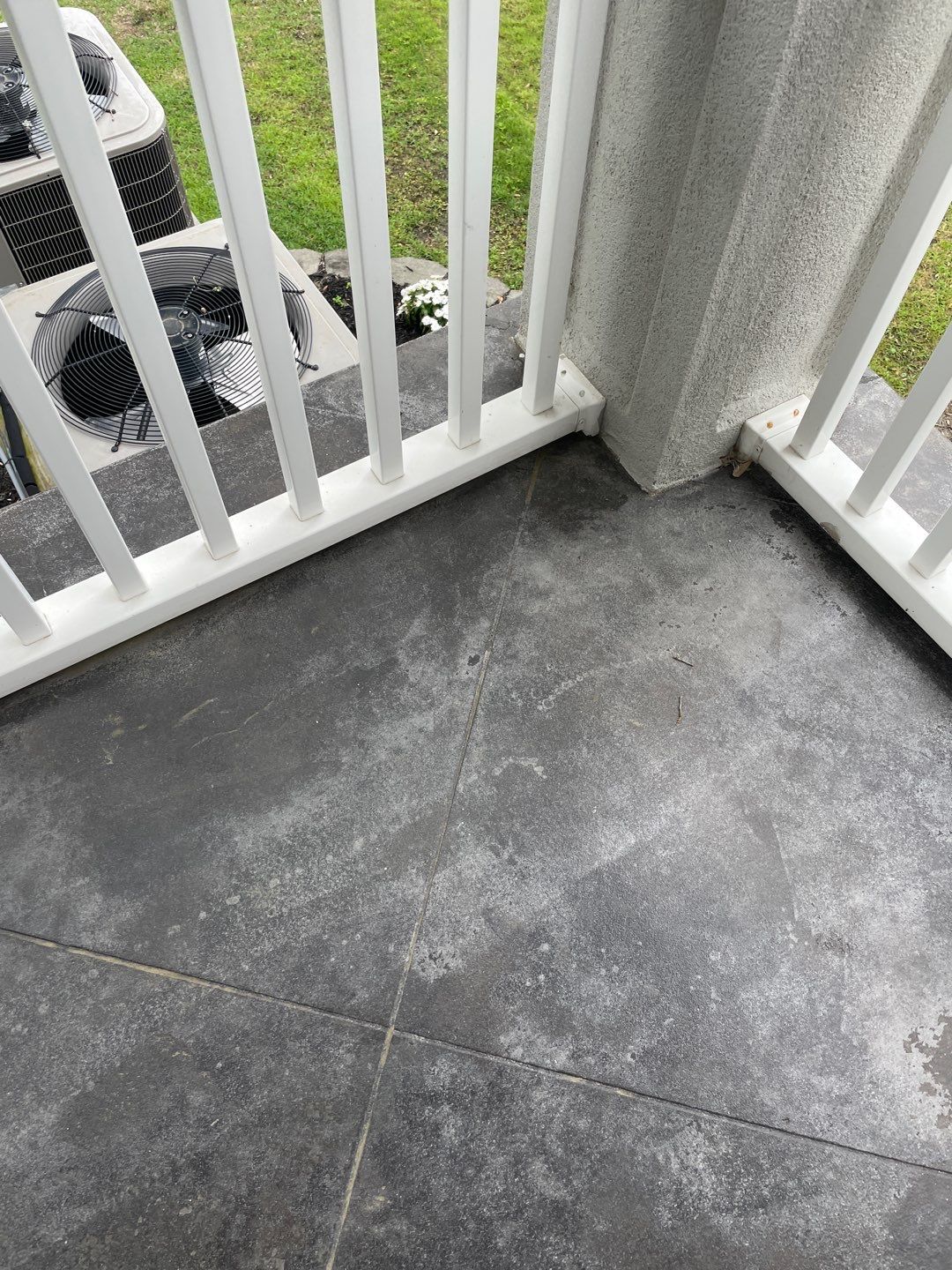 Concrete using AcryFin by DuraSeal