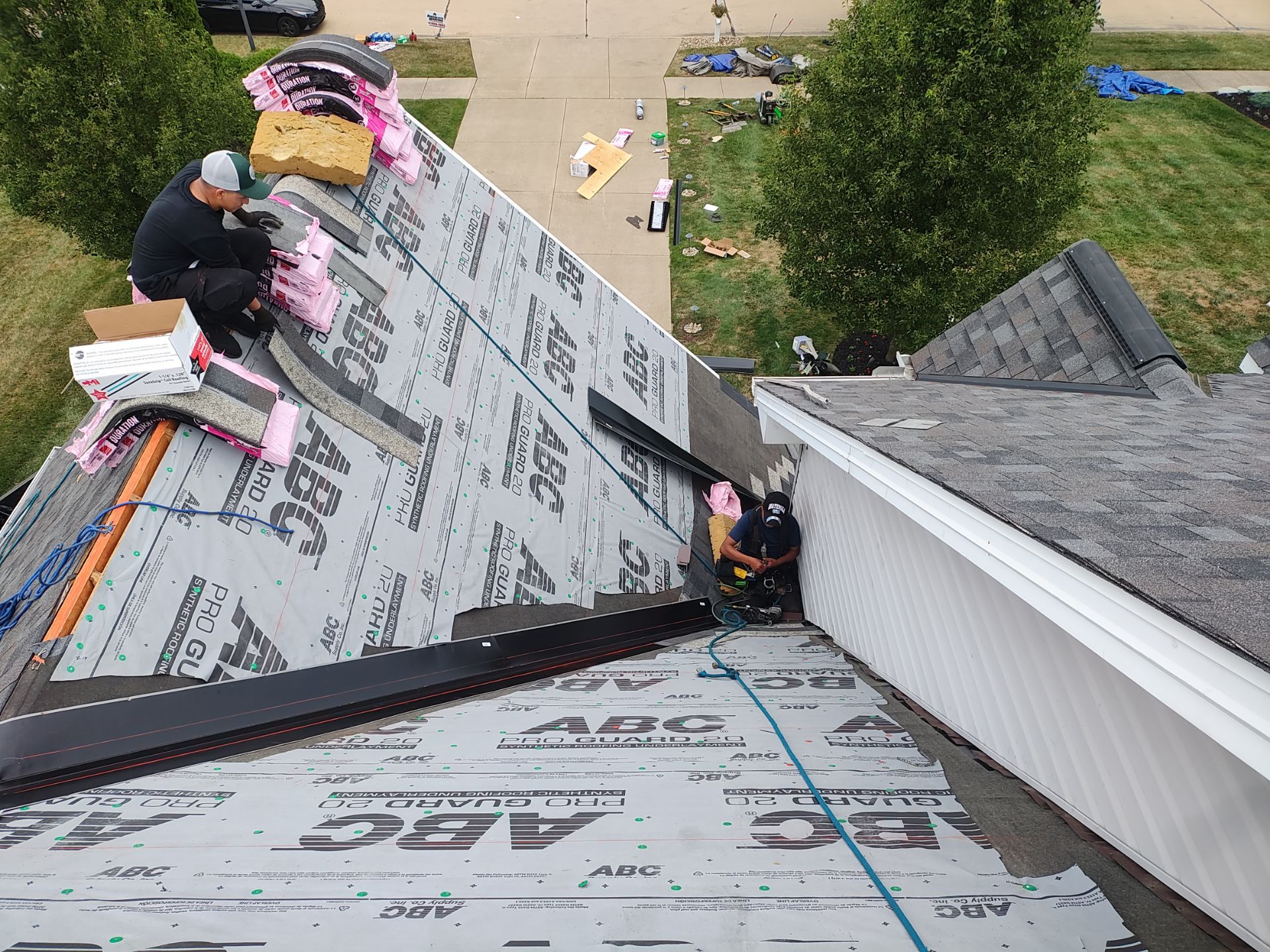 Residential Roof Replacement using Owens Corning Onyx Black by Absolute Roofing and Construction
