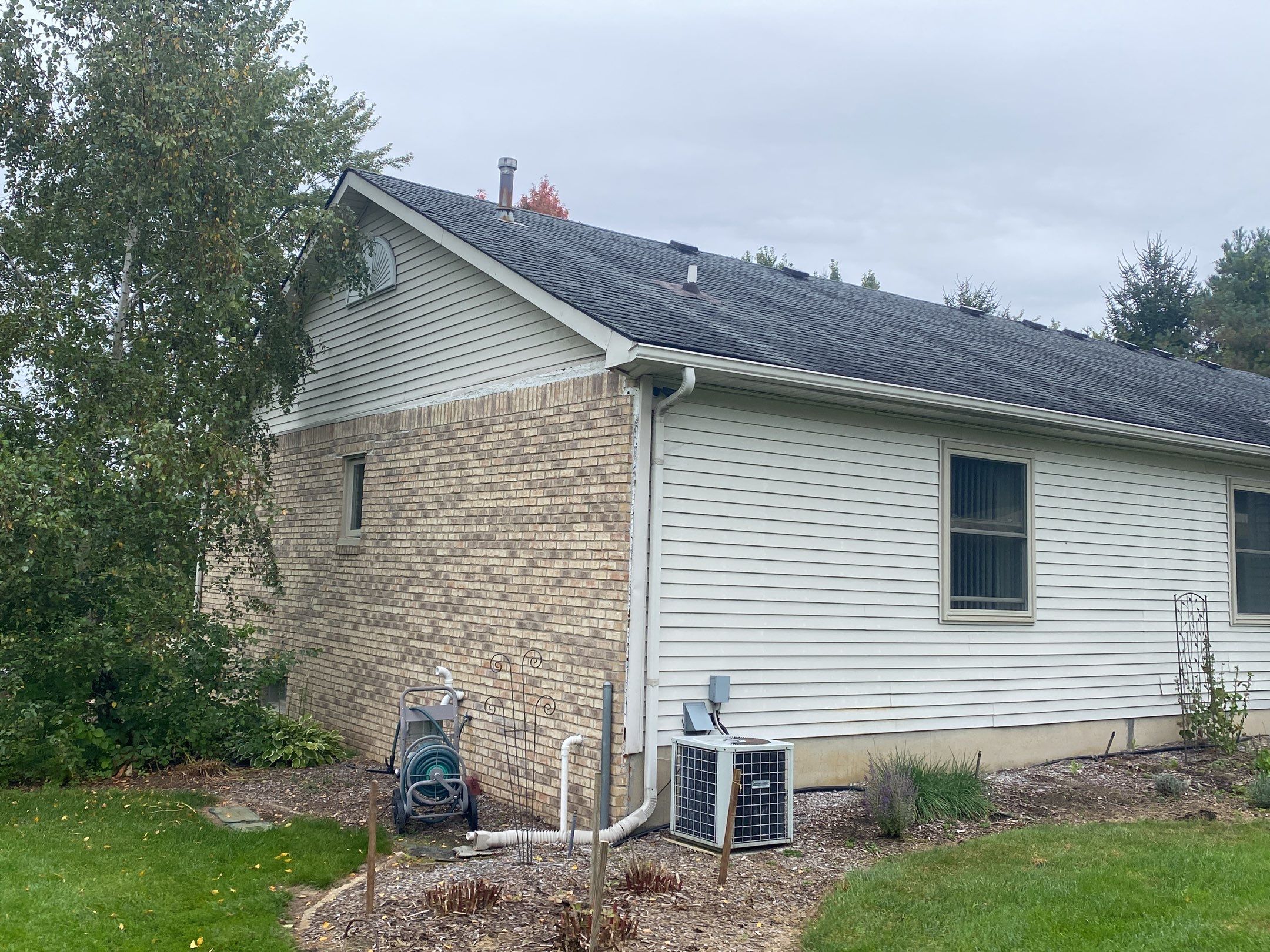Siding Replacement using Alside Odyssey D4" by 180 Contractors