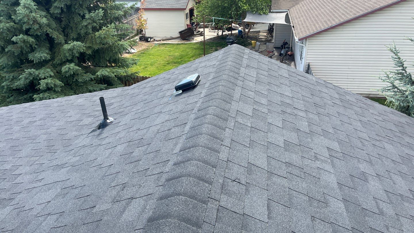 Transforming Homes in Kuna with Oakridge Onyx Black Shingles by ID Roofing LLC