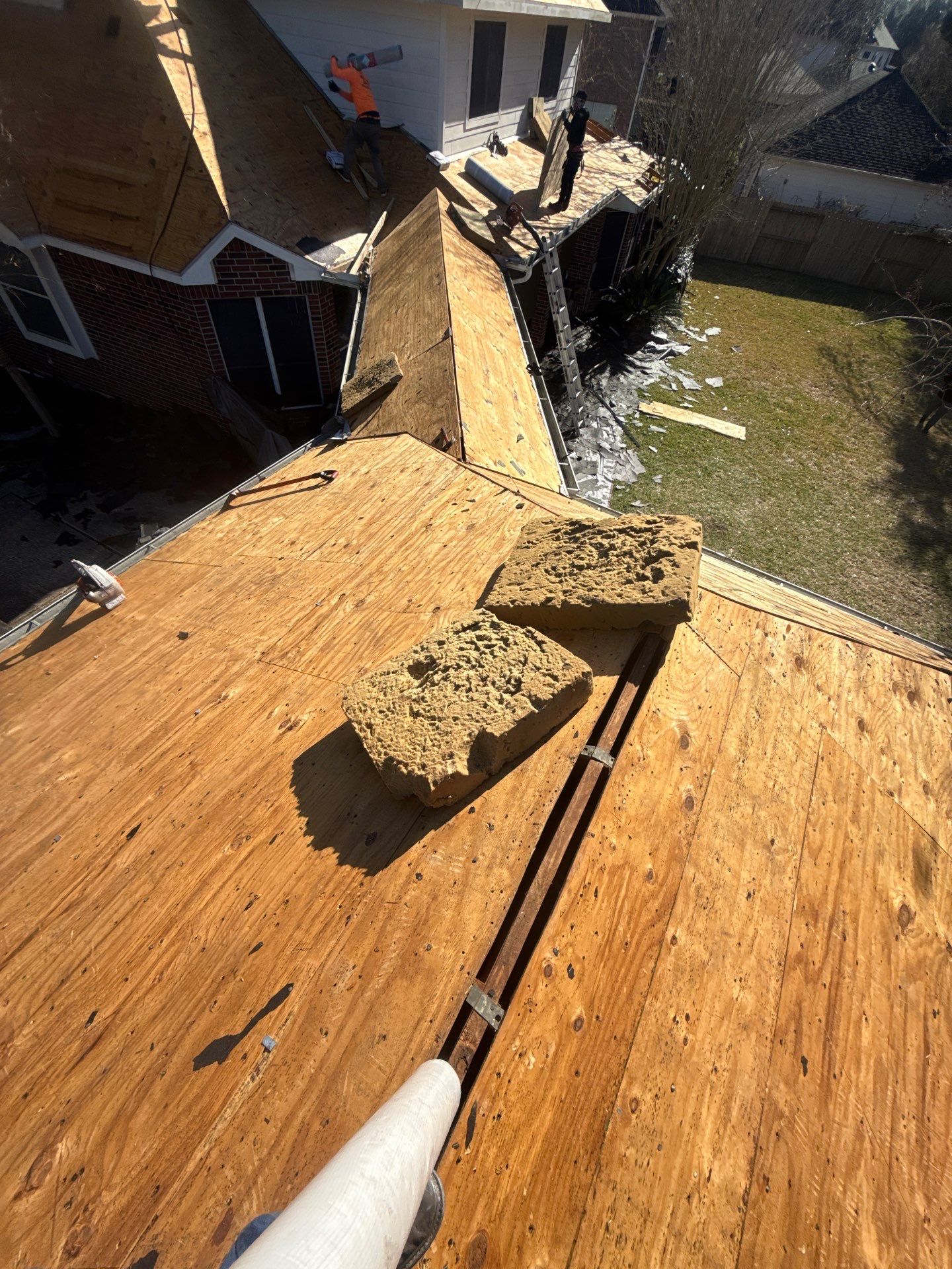 Roof Replacement in The Forest of Friendswood, Friendswood TX by Roof Repair Company