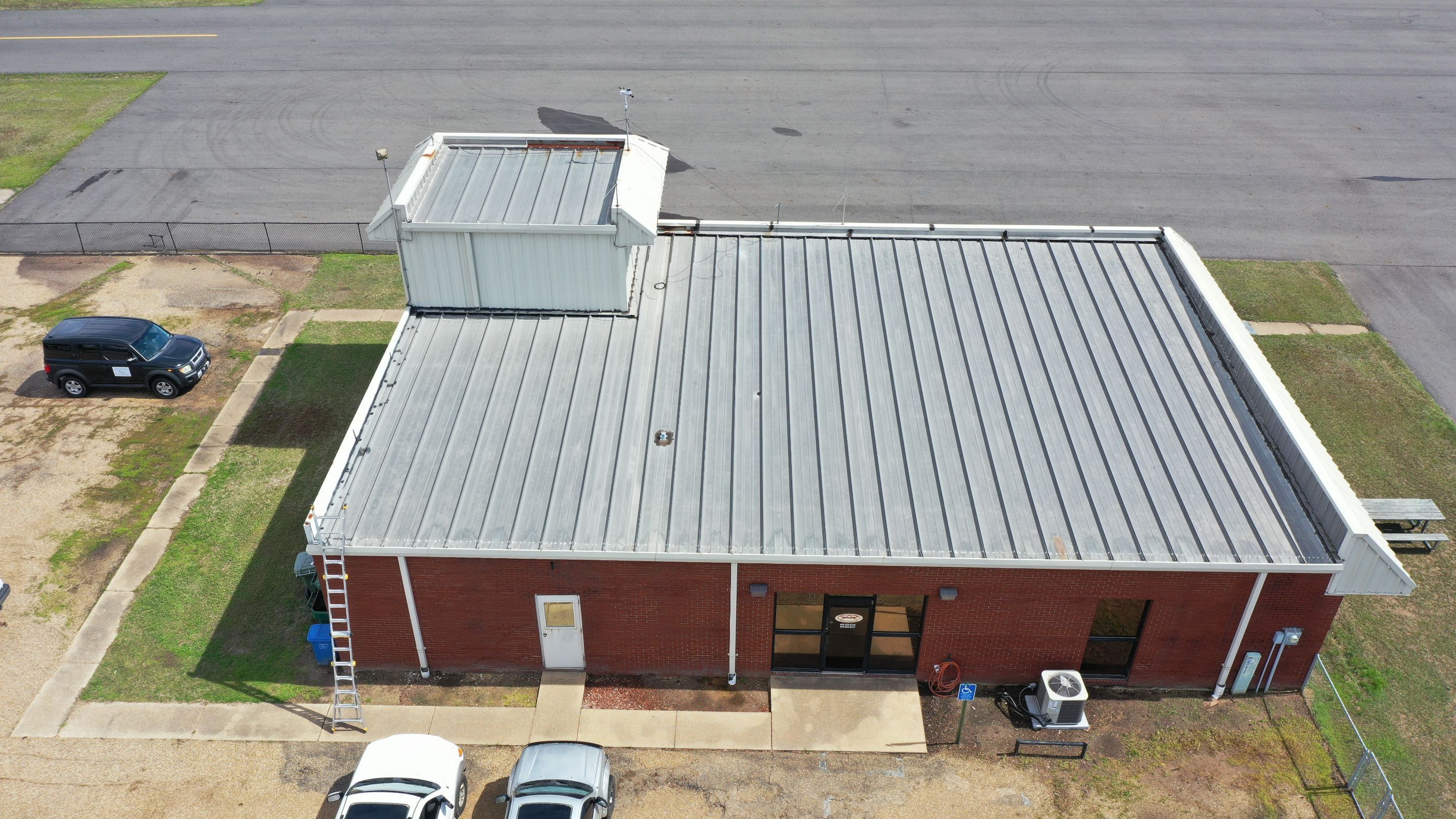 Magnolia Airport Terminal by Hostetler Roofing