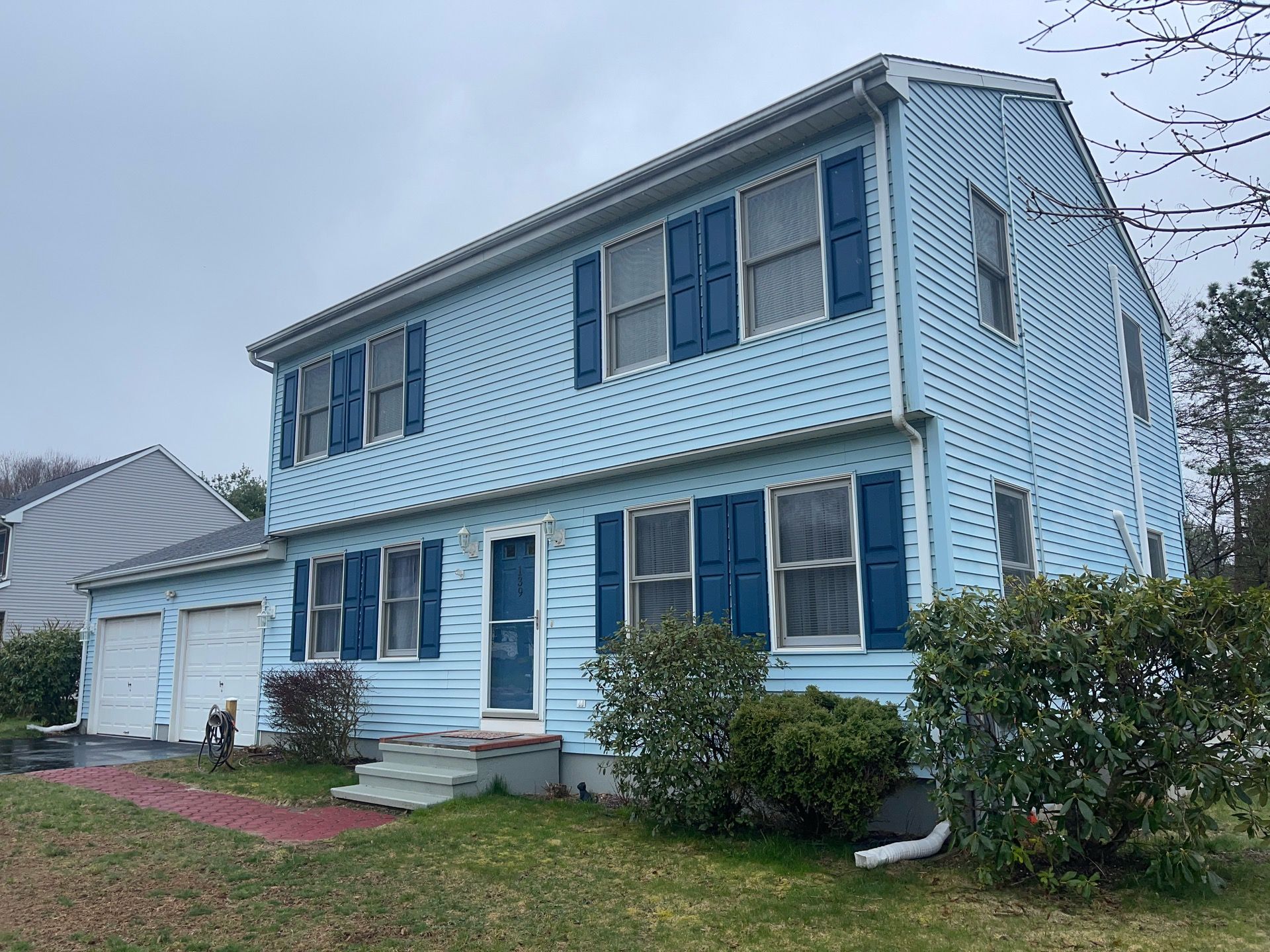 Siding Installation using CertainTeed Monogram Vinyl Siding - D4 - Desert Tan by A Plus Exterior