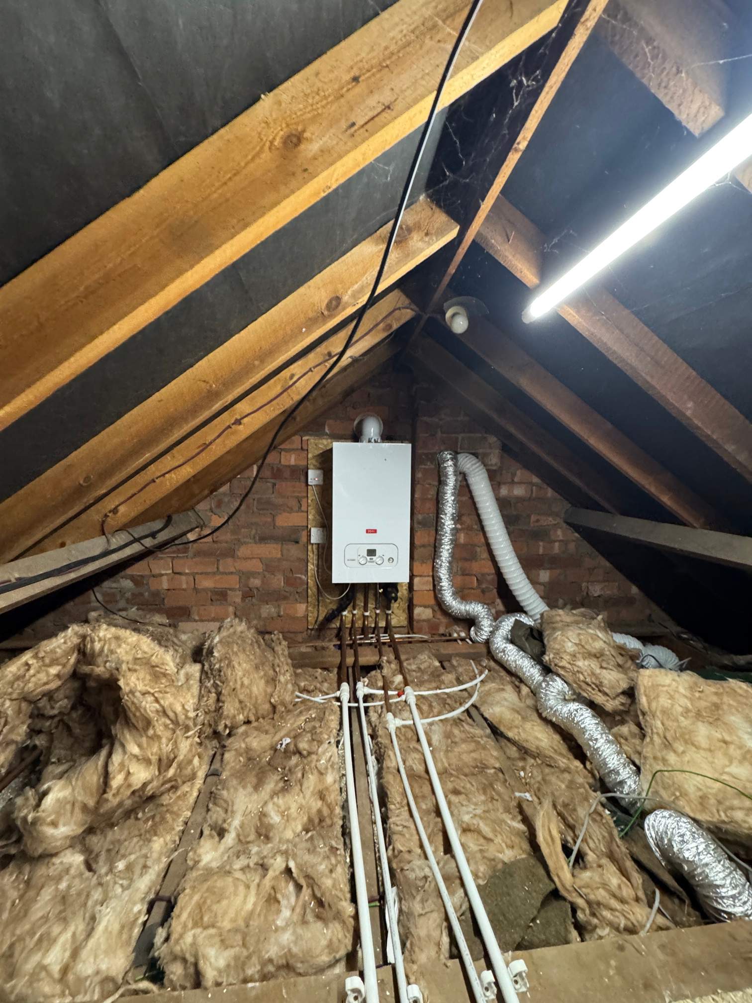 ♻️ “No space for a cylinder?” Think again… by Elite Services Group Ltd