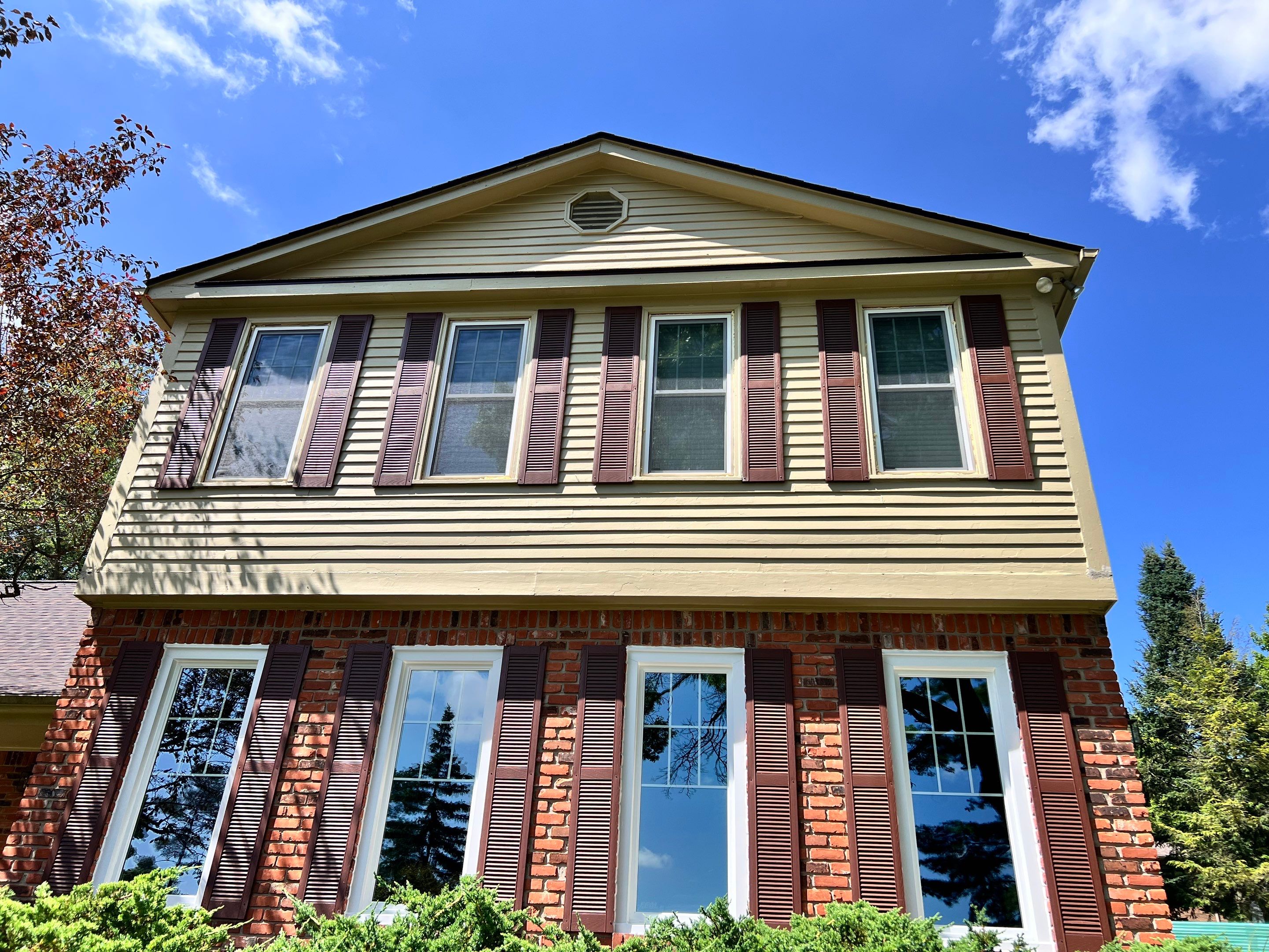 Siding Replacement using Alside Deep Moss by 180 Contractors
