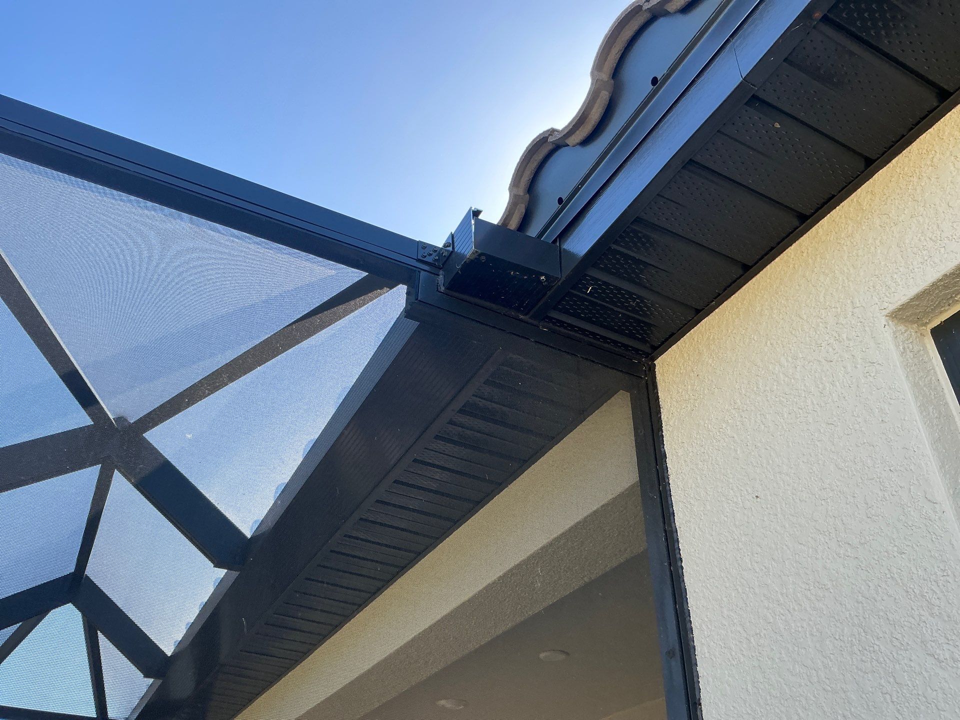 7-Inch Box Gutters for Homes in Bradenton FL by Gutter Professors